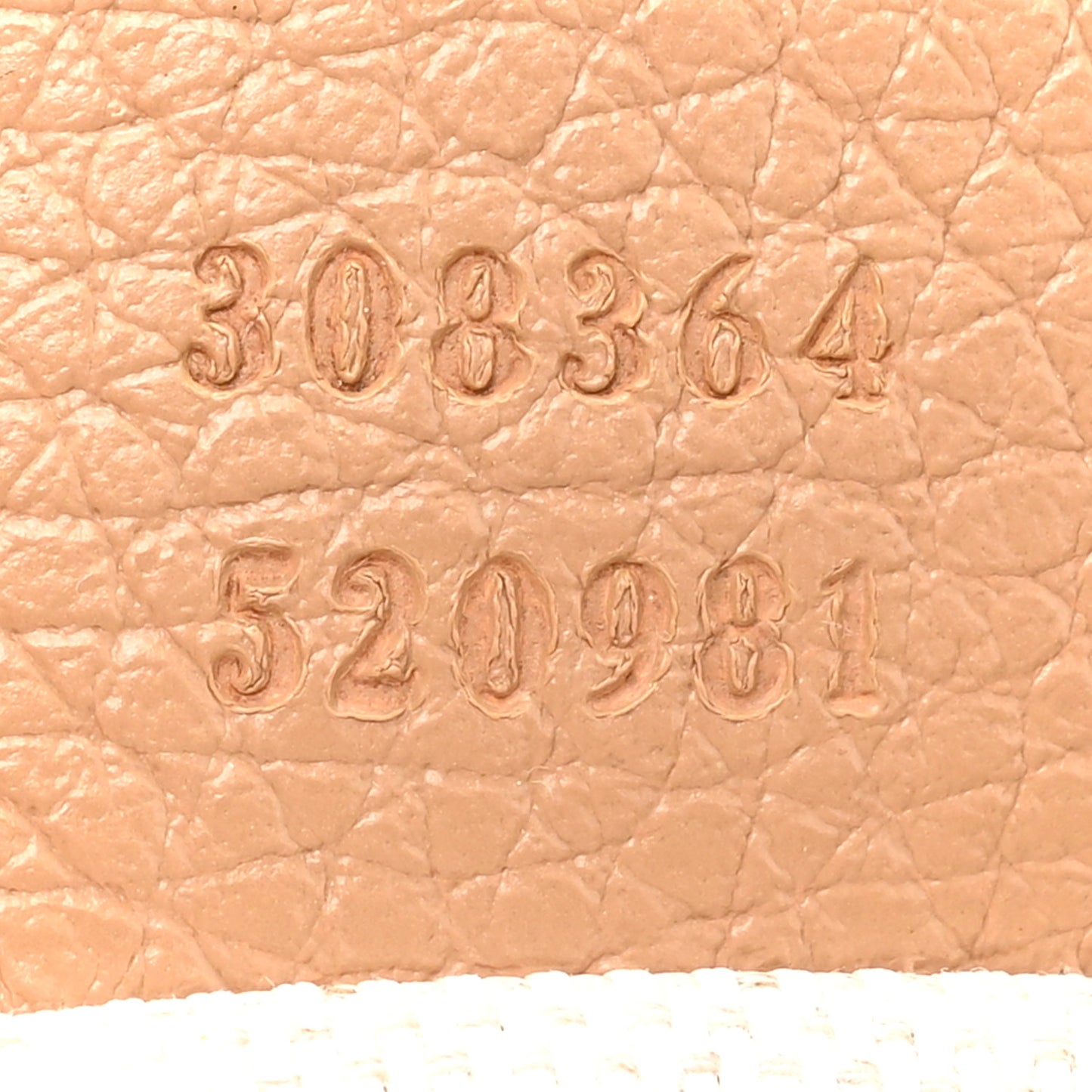 Pebbled Calfskin Small Soho Disco Bag Camelia