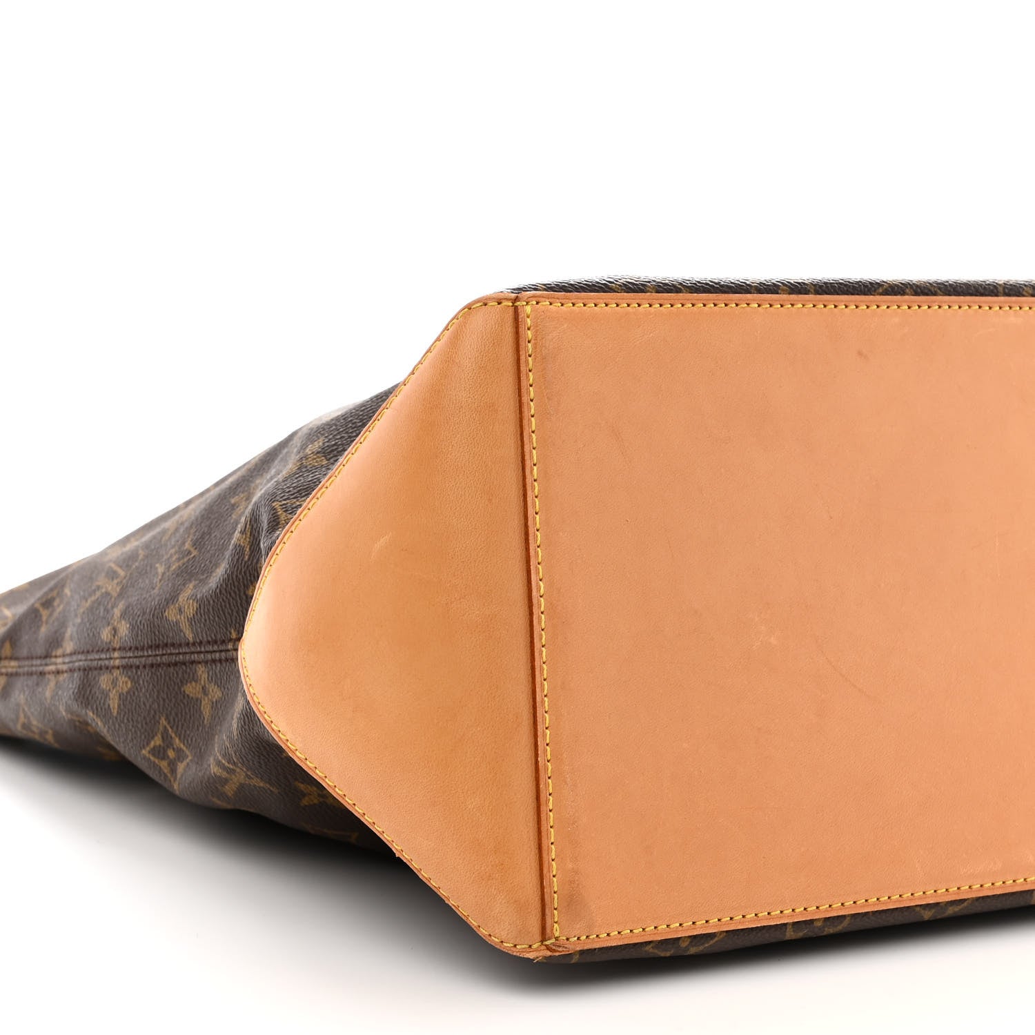 Louis Vuitton Monogram Cabas Mezzo 9 of 11