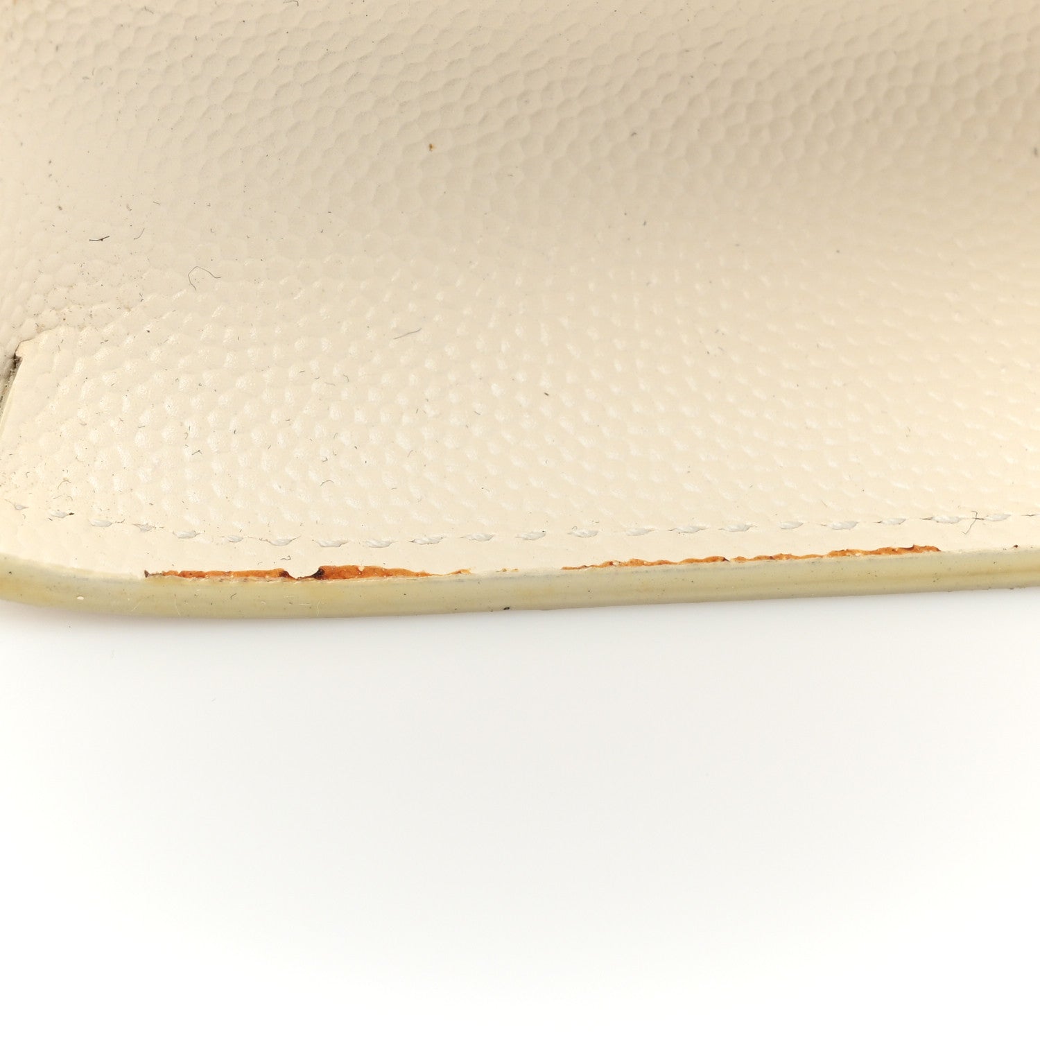 Saint Laurent Grain De Poudre Classic Monogram Cassandre Clutch Dove White 9 of 14