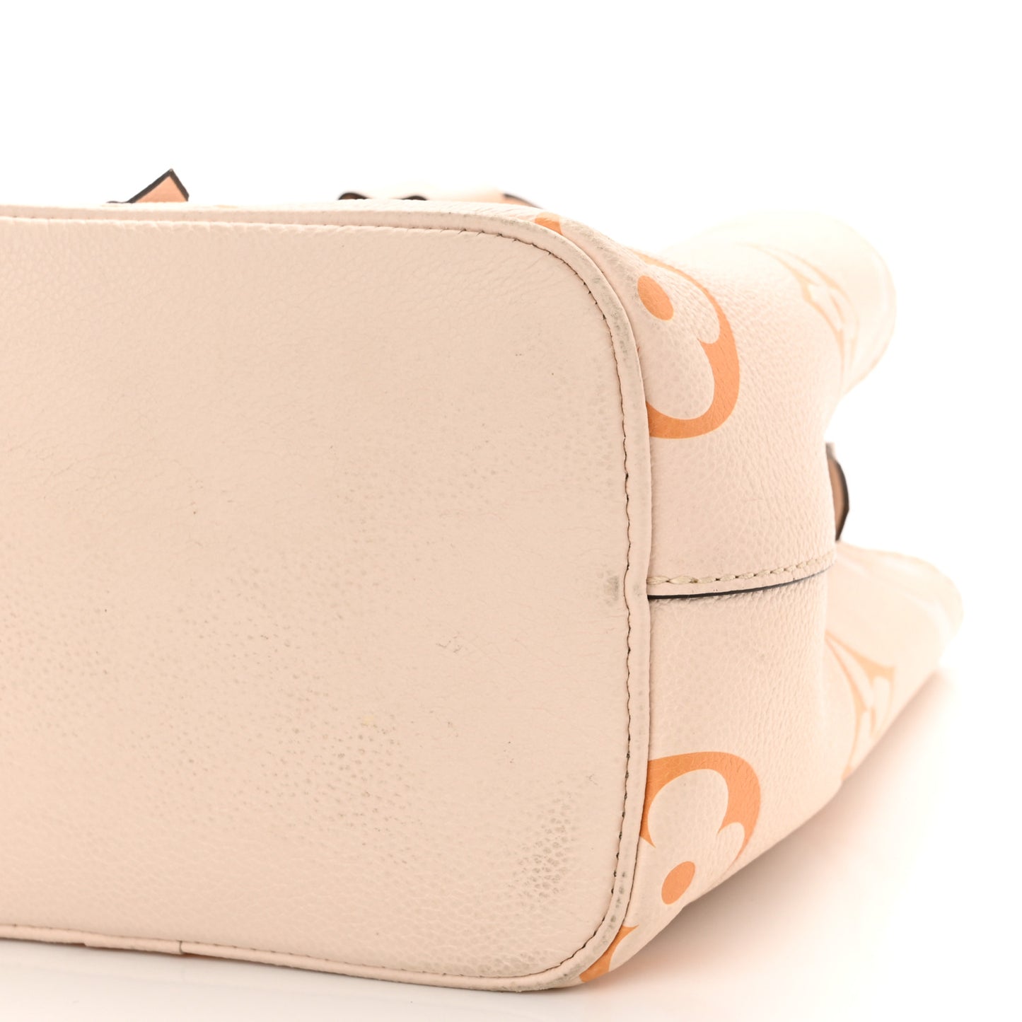 Empreinte Monogram Giant By The Pool Neonoe BB Cream Saffron