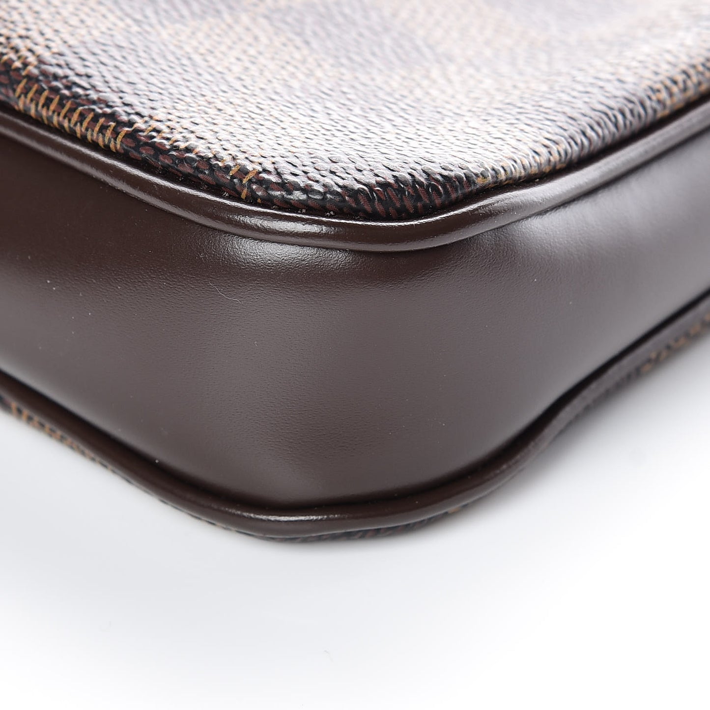 Damier Ebene Navona Pochette Accessories