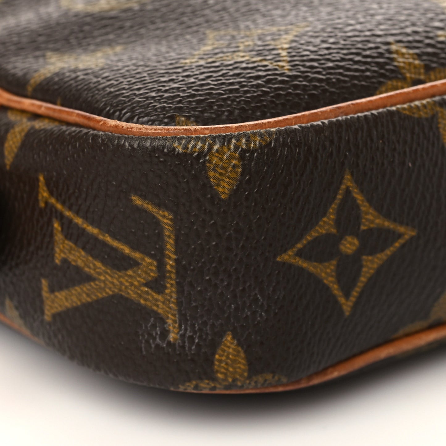 Monogram Pochette Marly Bandouliere