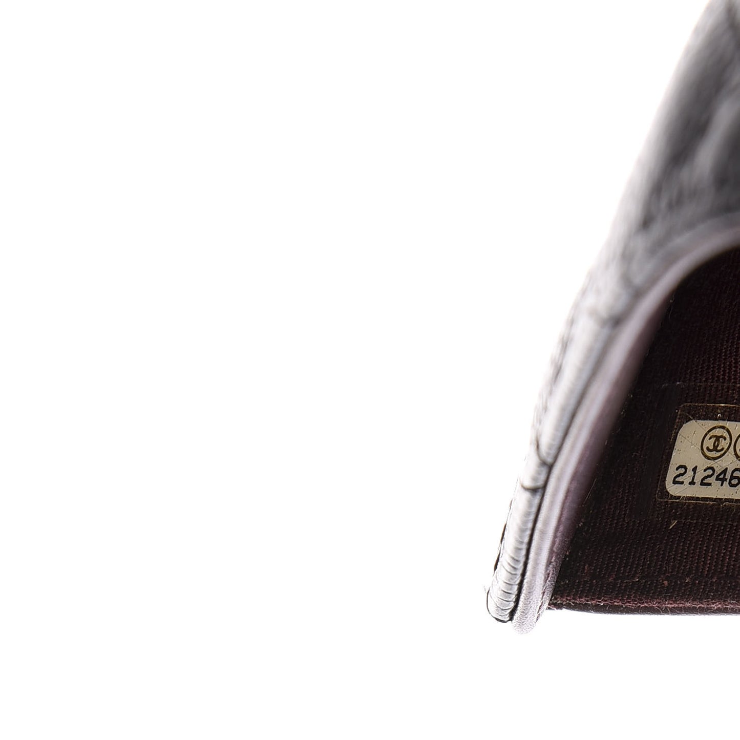 Caviar Quilted Yen Wallet Black