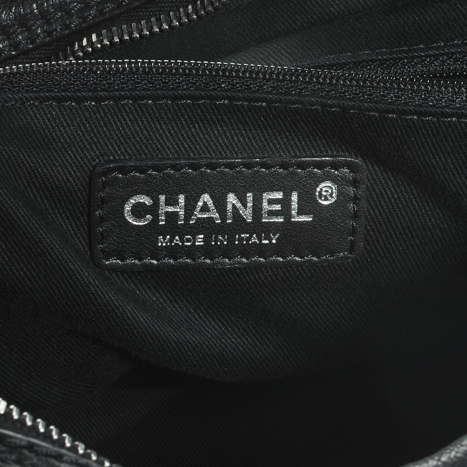 Chanel Calfskin Small Diamond Stitch Tote Black 6 of 7