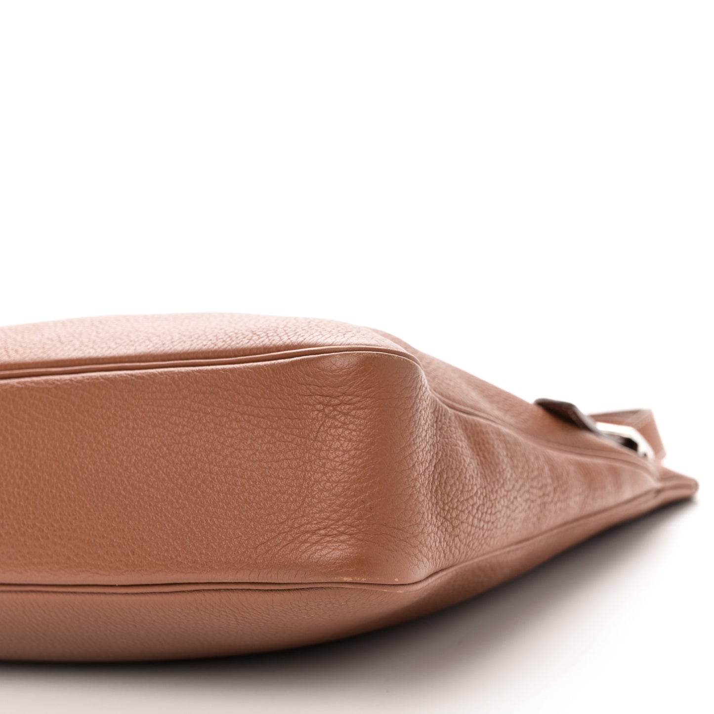 Taurillon Clemence Massai Cut 32 Gold