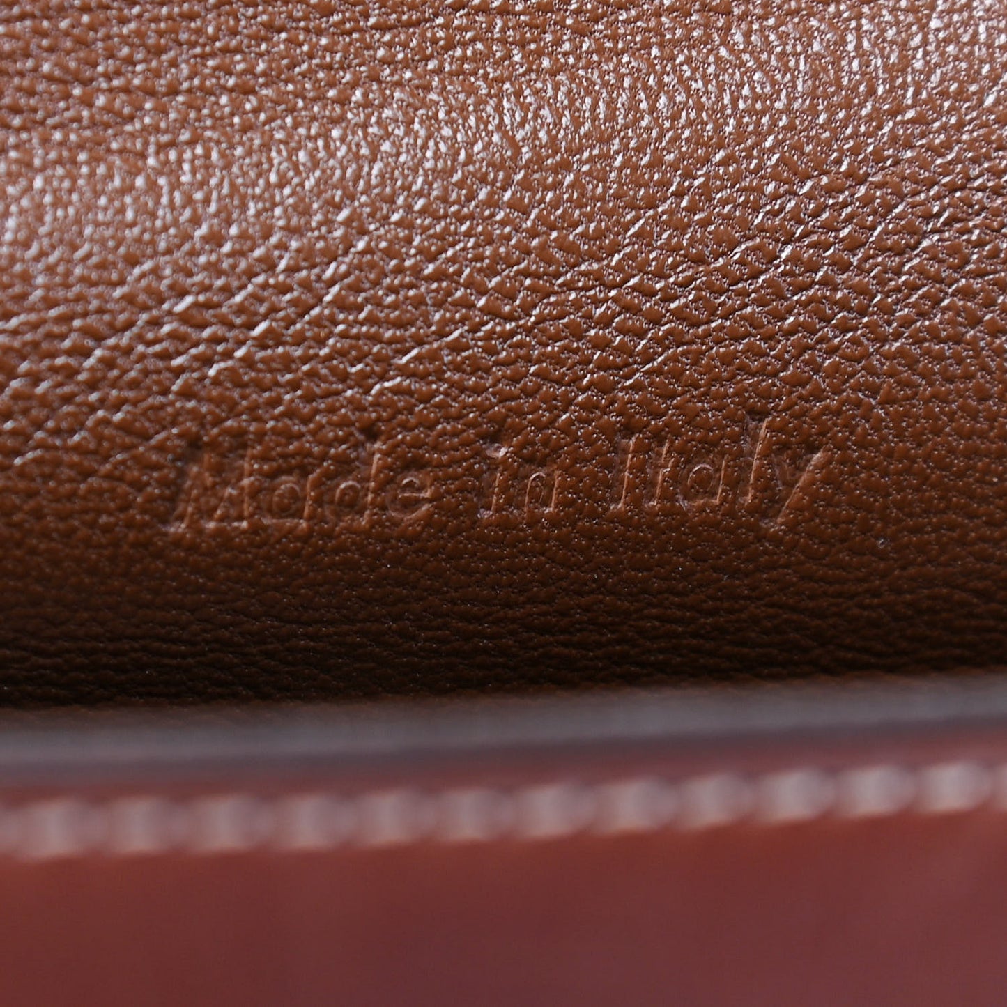 Supersoft Calfskin Medium Trotteur Chestnut