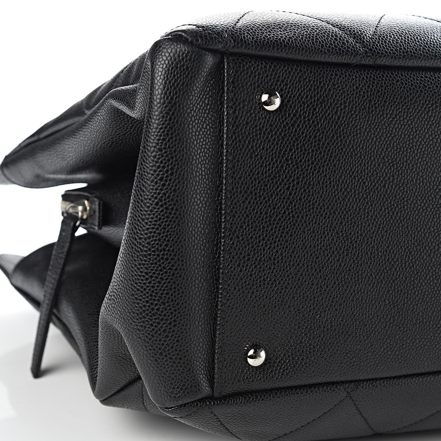 Soft Caviar Quilted CC Timeless Tote Black