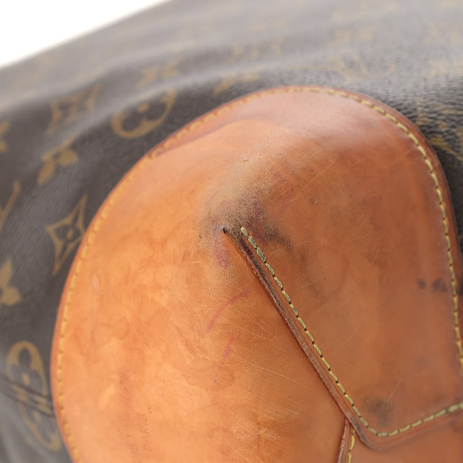 Louis Vuitton Monogram Berri MM 8 of 18