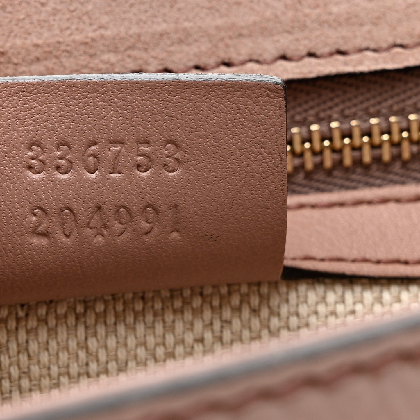 Soft Patent Medium Soho Clutch Dark Cipria