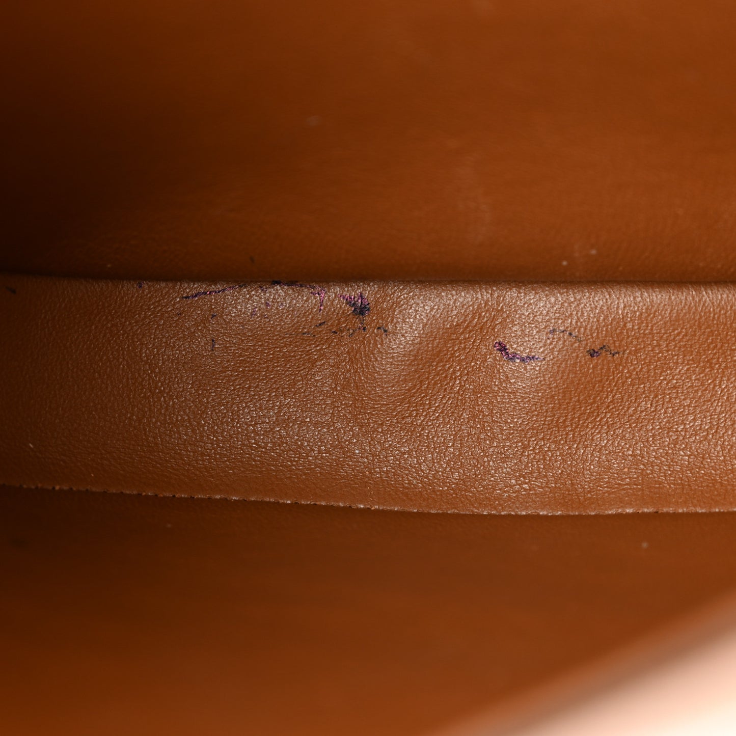 Supersoft Calfskin Medium Trotteur Tan