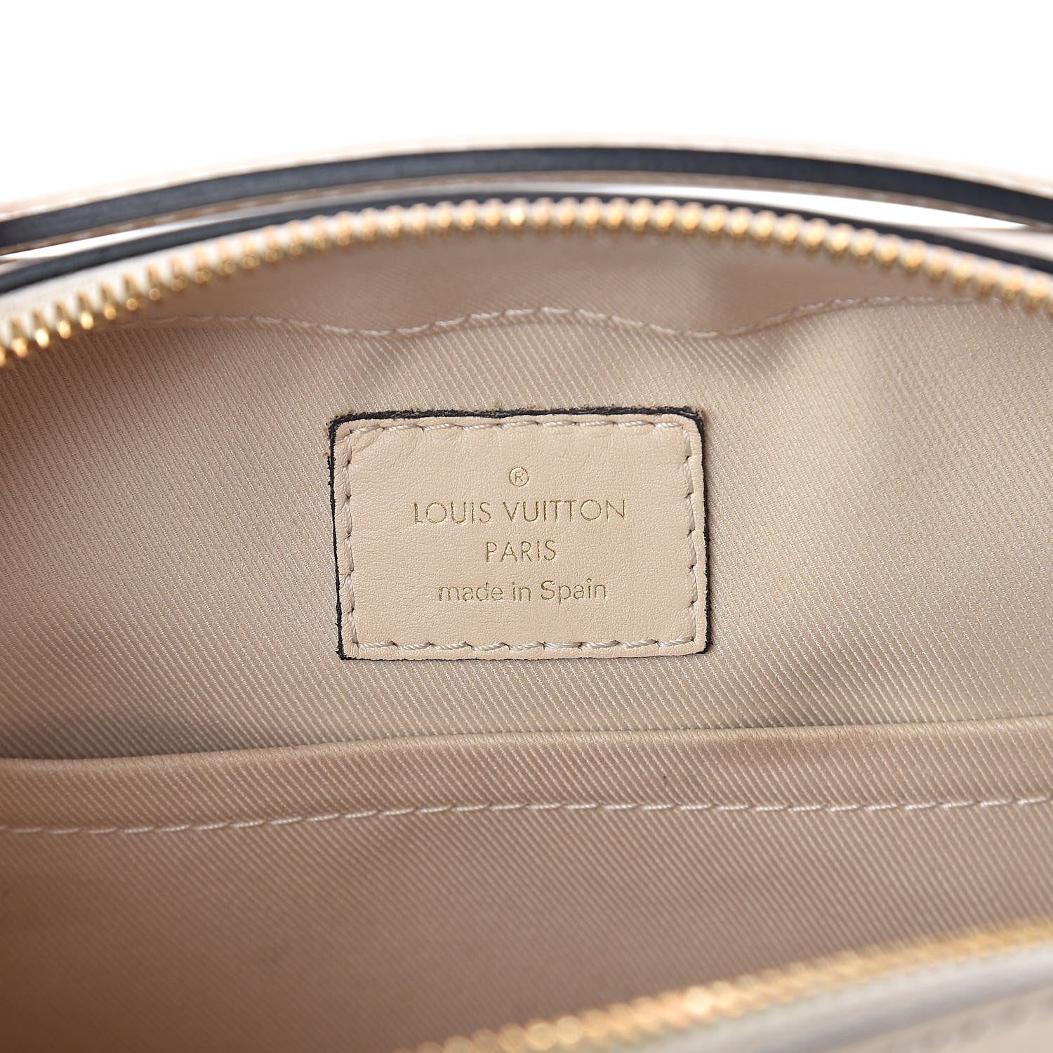 Louis Vuitton Monogram Saintonge Creme 6 of 10