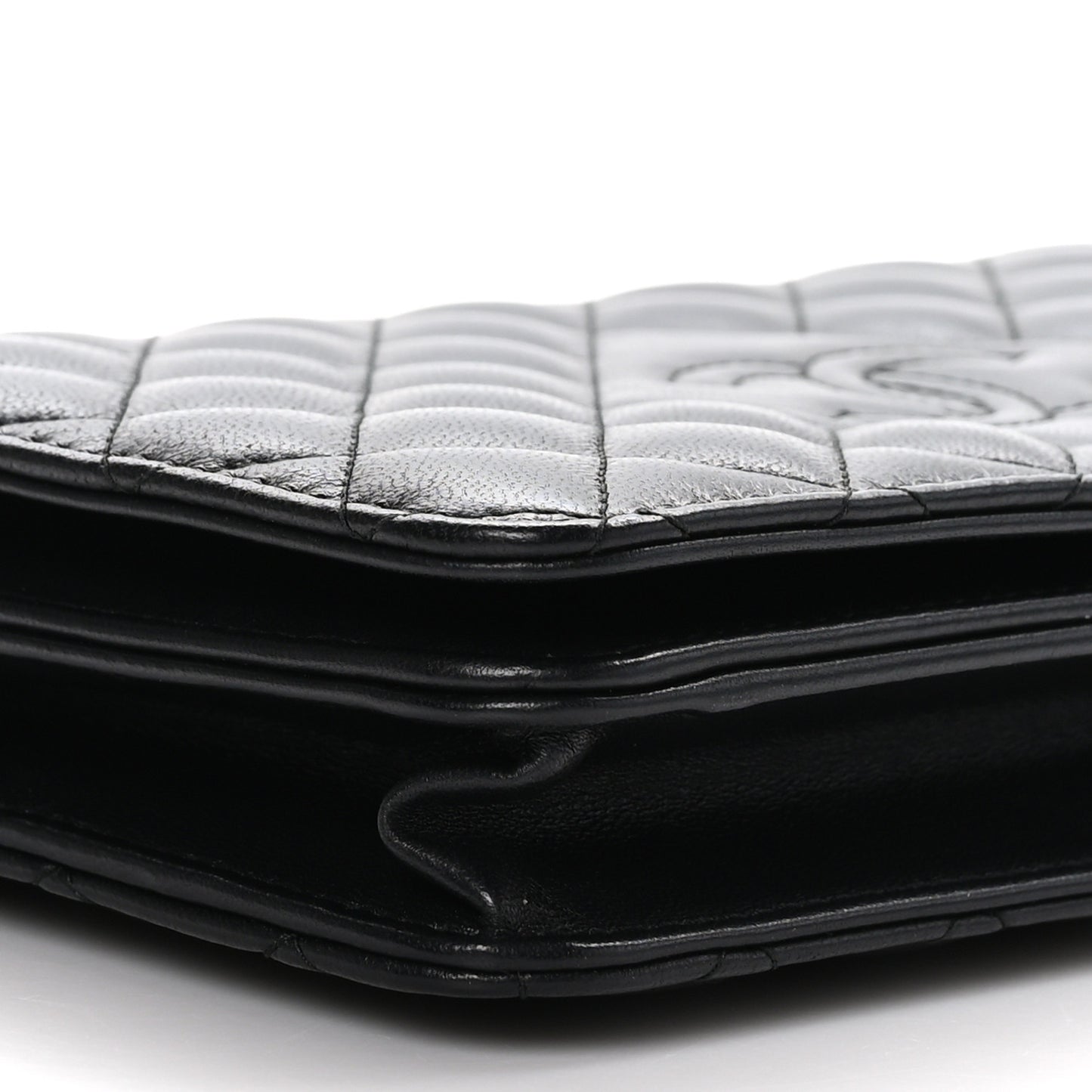 Lambskin Quilted Diamond CC Wallet On Chain WOC Black