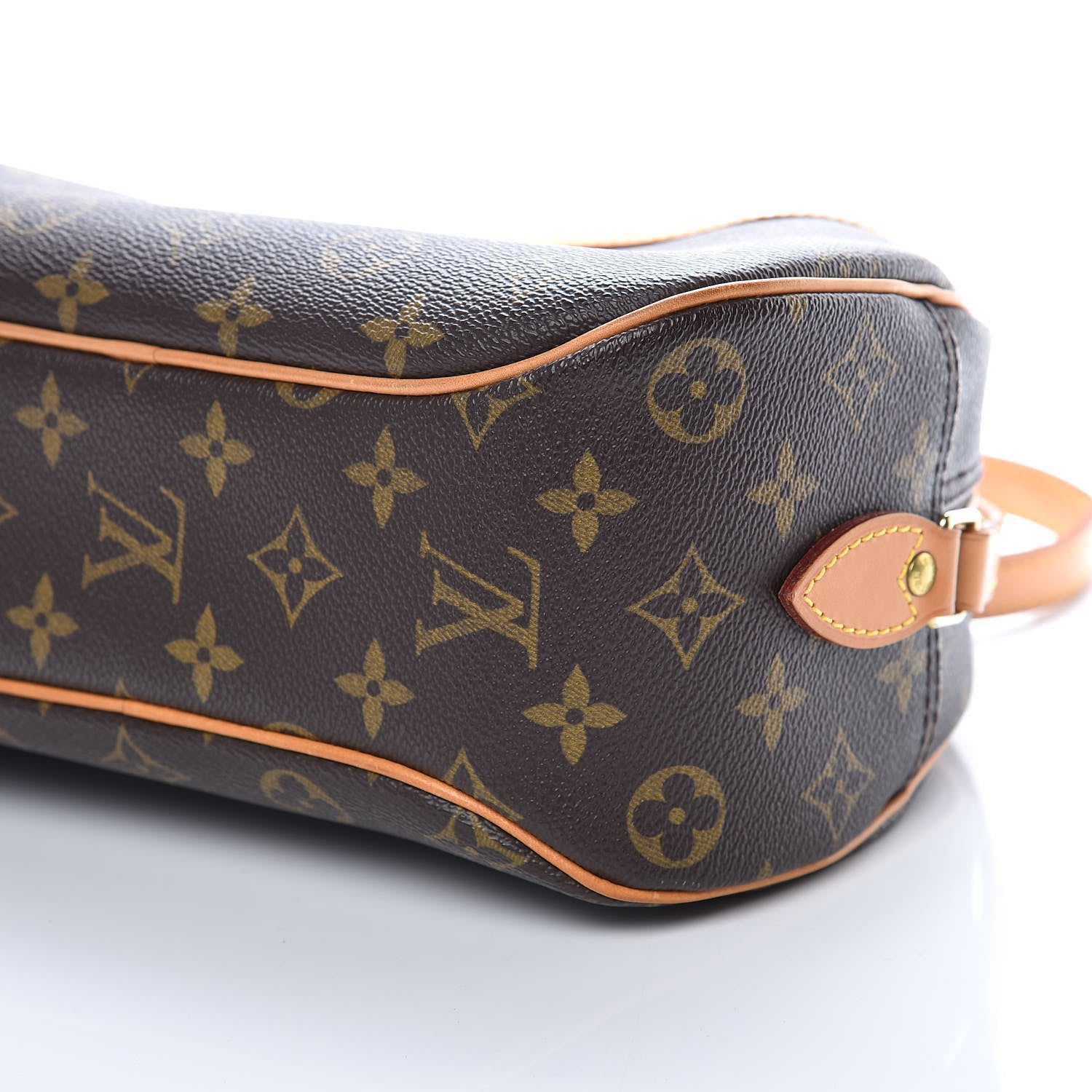 Louis Vuitton Monogram Blois 6 of 13