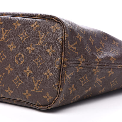 Louis Vuitton Monogram Neverfull MM 9 of 16