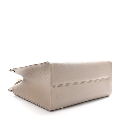 Louis Vuitton Empreinte Monogram Giant Onthego MM Tourterelle Creme 4 of 10