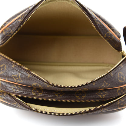 Louis Vuitton Monogram Reporter PM 6 of 11