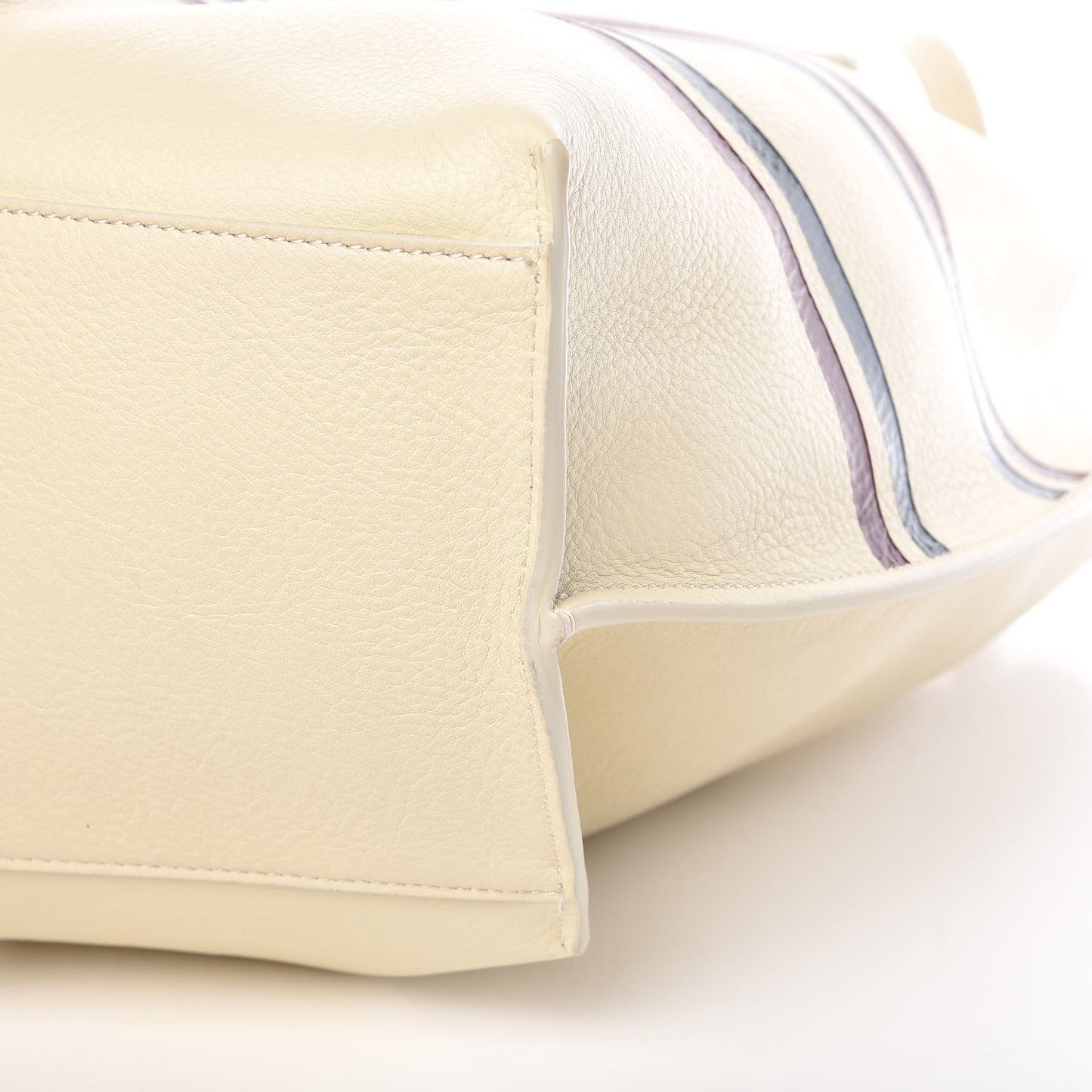 Smooth Calfskin Medium Vick Tote Off White