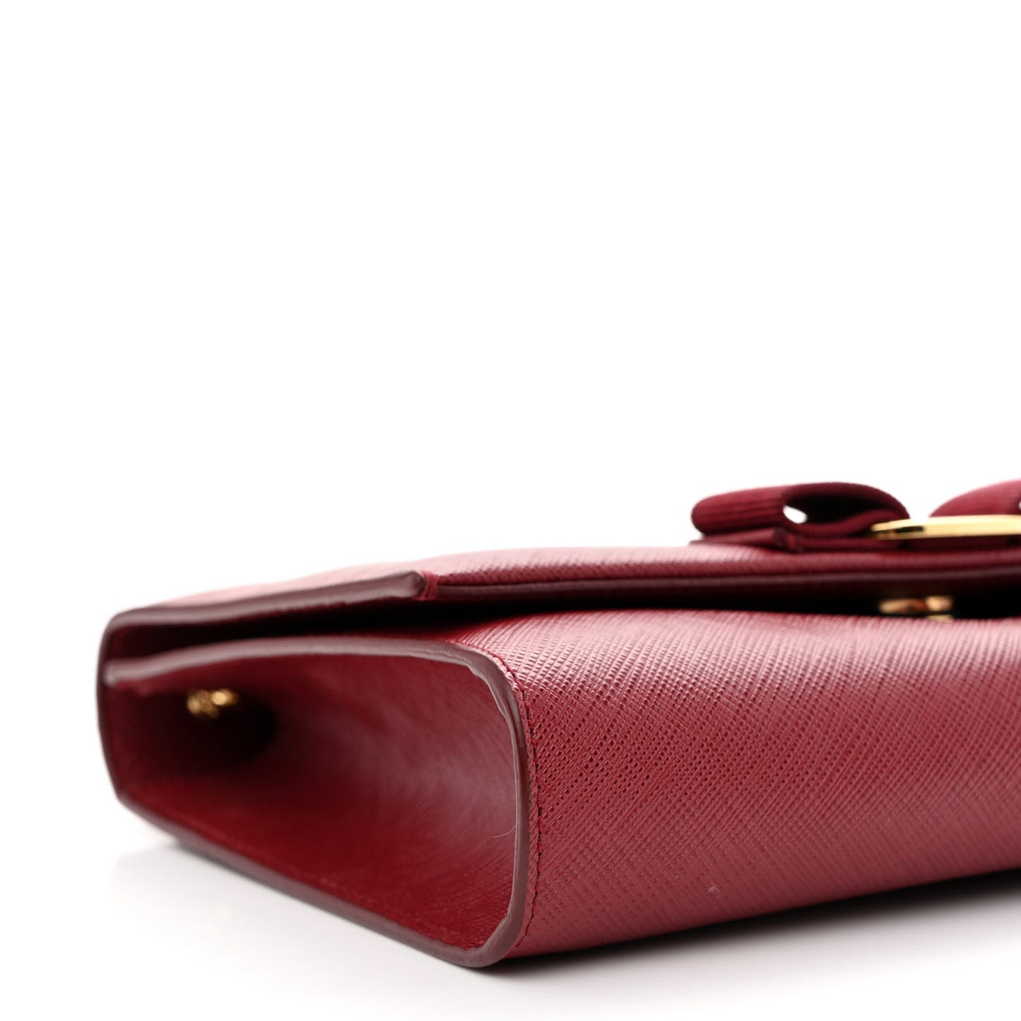 Hammered Calfskin Vara Bow Chain Wallet Red