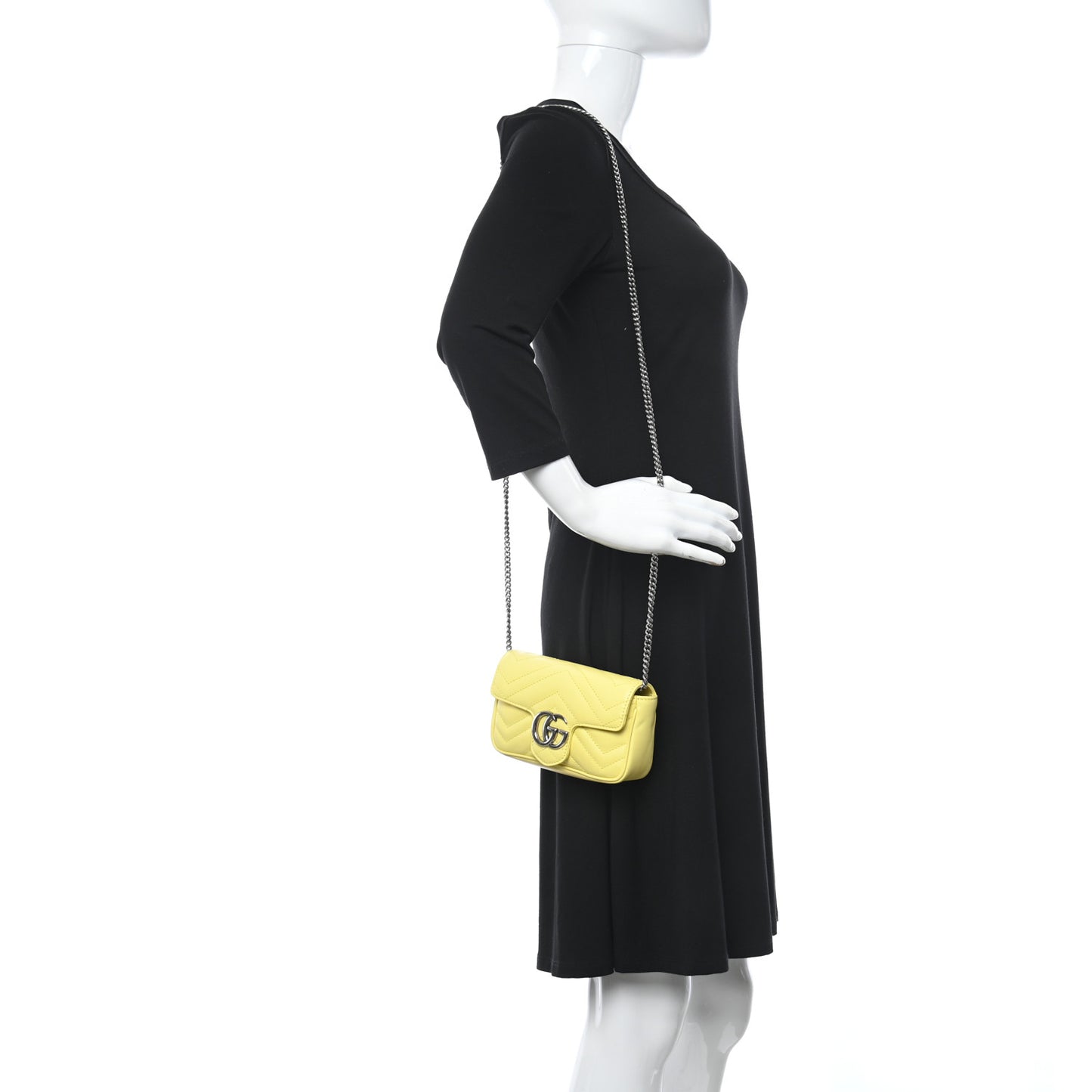 Calfskin Matelasse Super Mini GG Marmont Shoulder Bag Banana