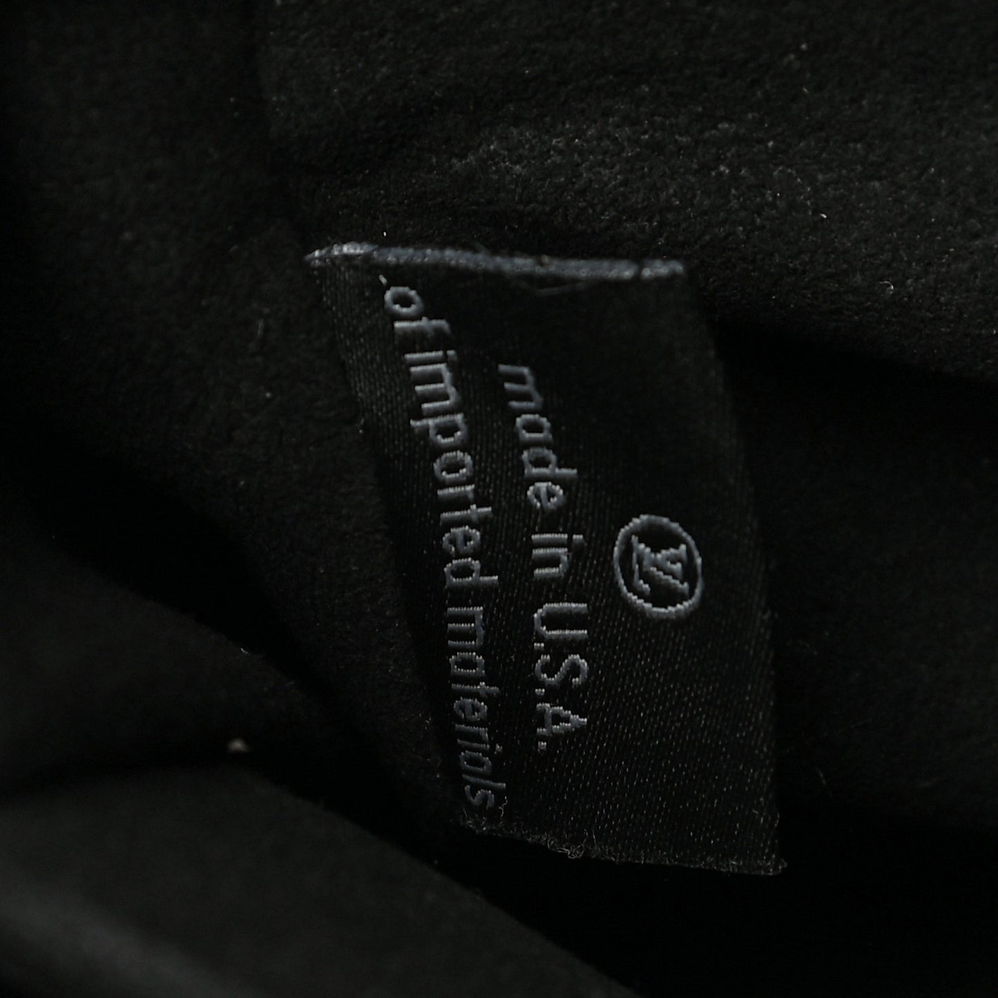 Reverse Monogram Pochette Metis