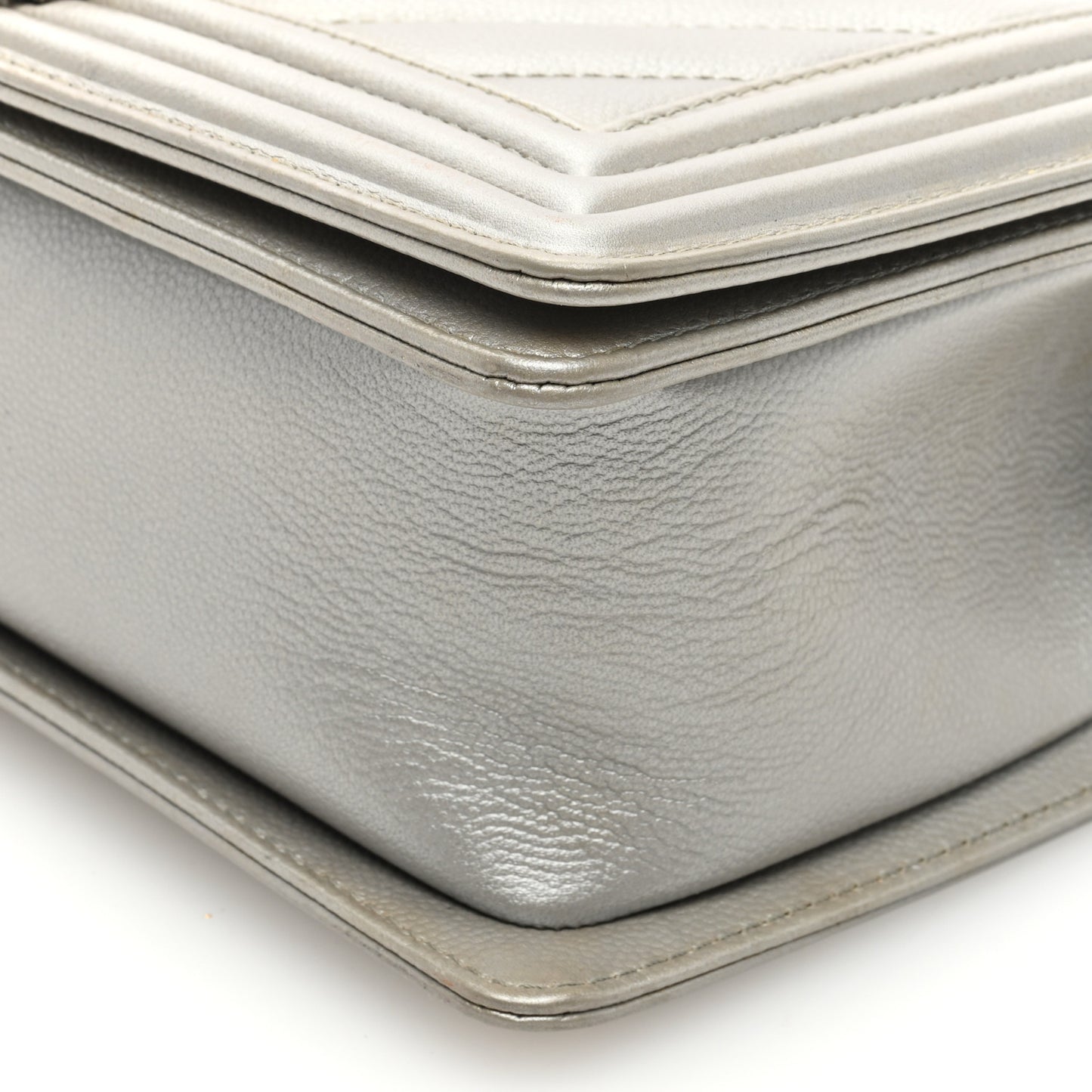 Metallic Caviar Chevron Quilted Medium Boy Flap Silver