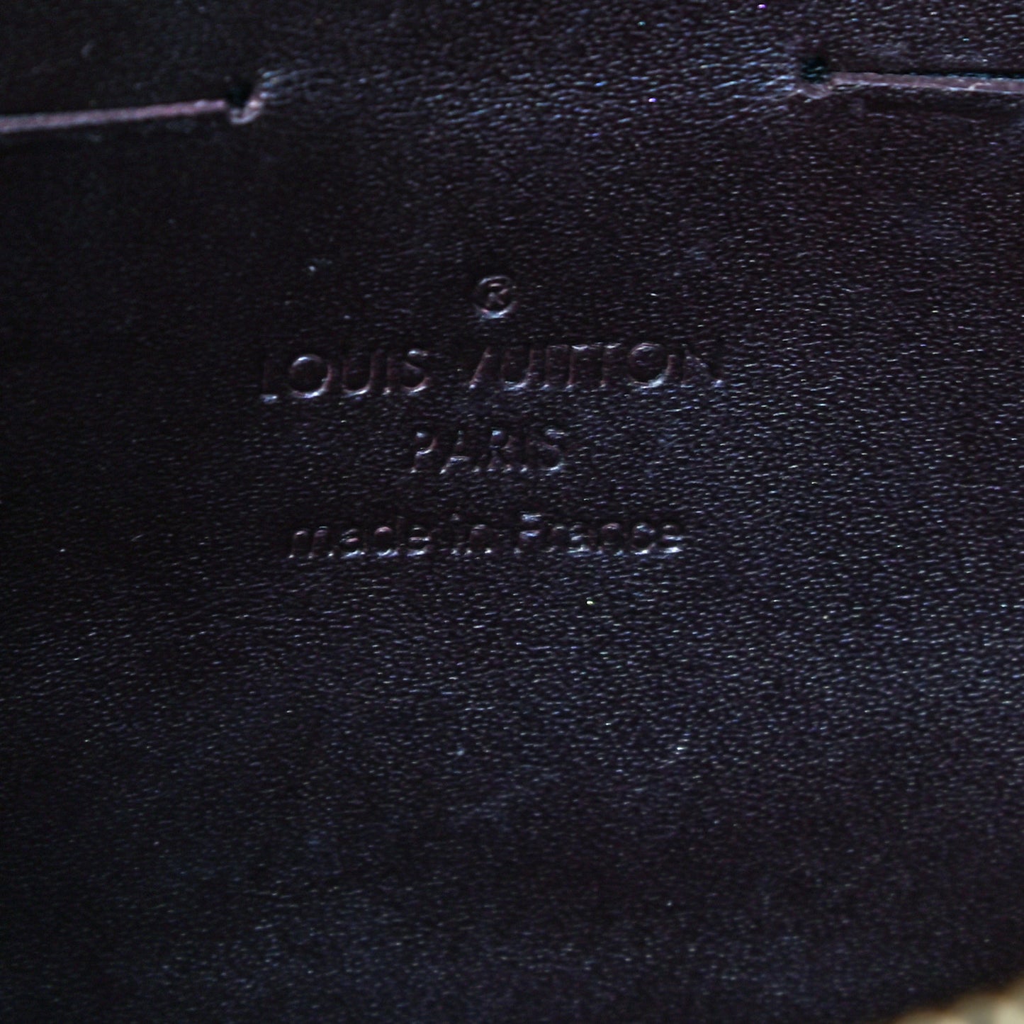 Vernis Robertson Clutch Amarante
