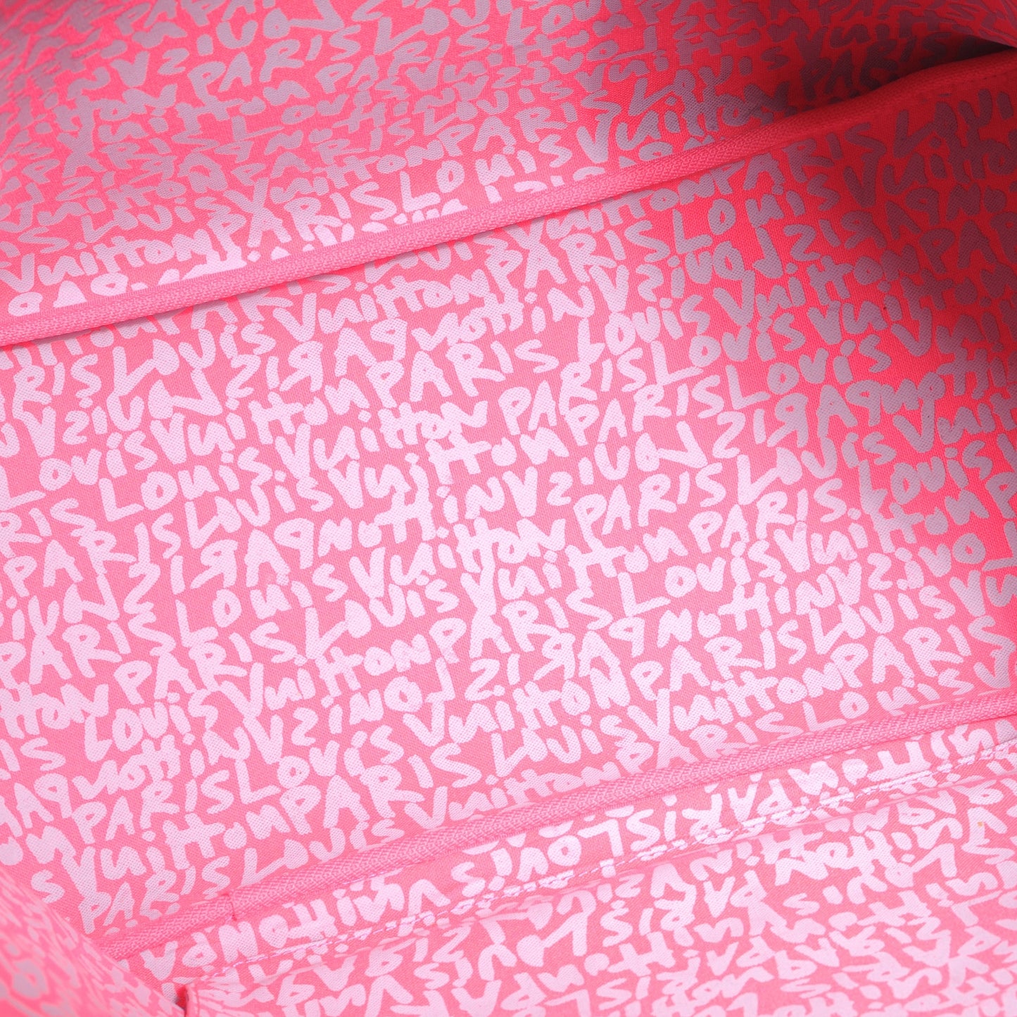 Monogram Graffiti Neverfull GM Fuchsia