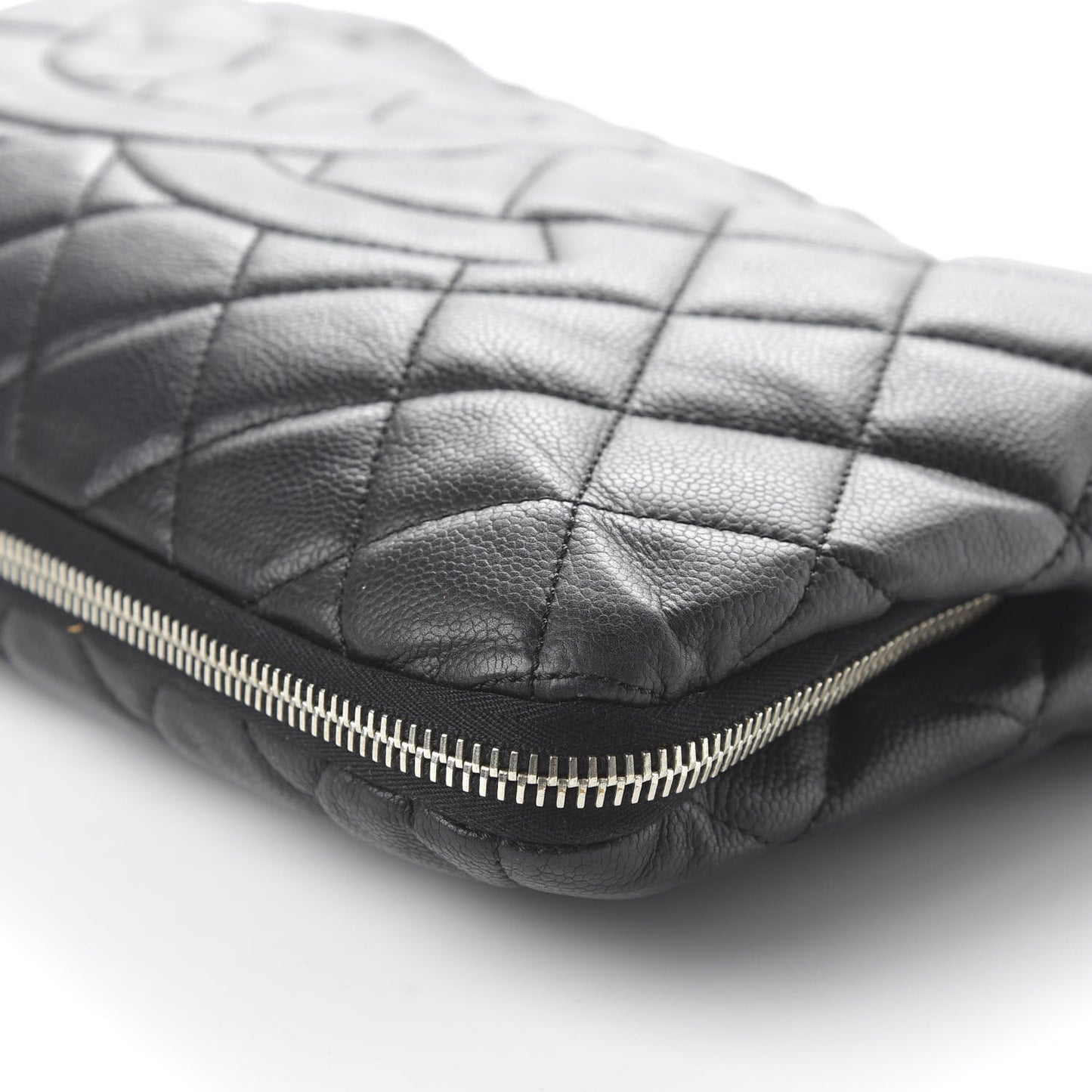 Caviar Quilted Expandable Zip Shoulder Bag Black