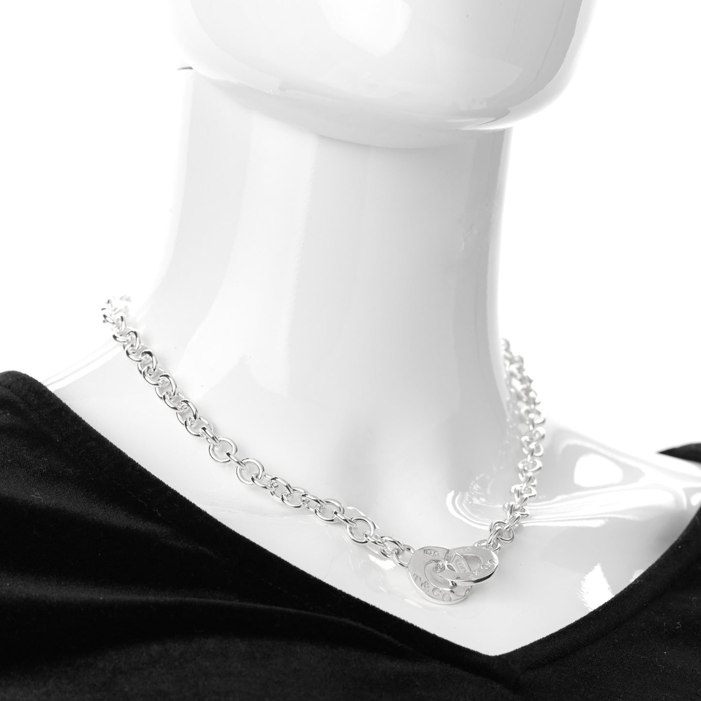 Sterling Silver 1837 Circle Clasp Necklace