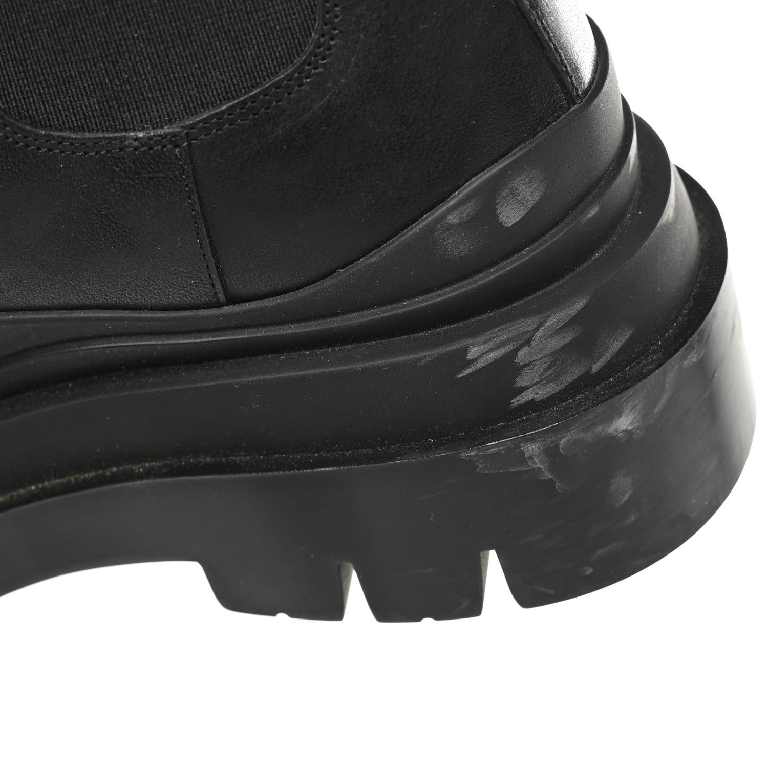 Bottega Veneta Calfskin The Tire Cropped Chelsea Short Boots 35.5 Black 7 of 7