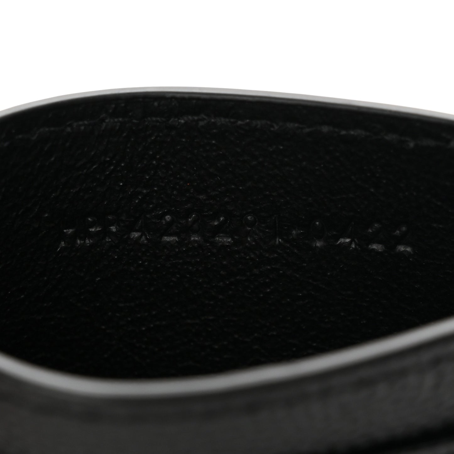 Grain De Poudre Matelasse Chevron Monogram Credit Card Case Black
