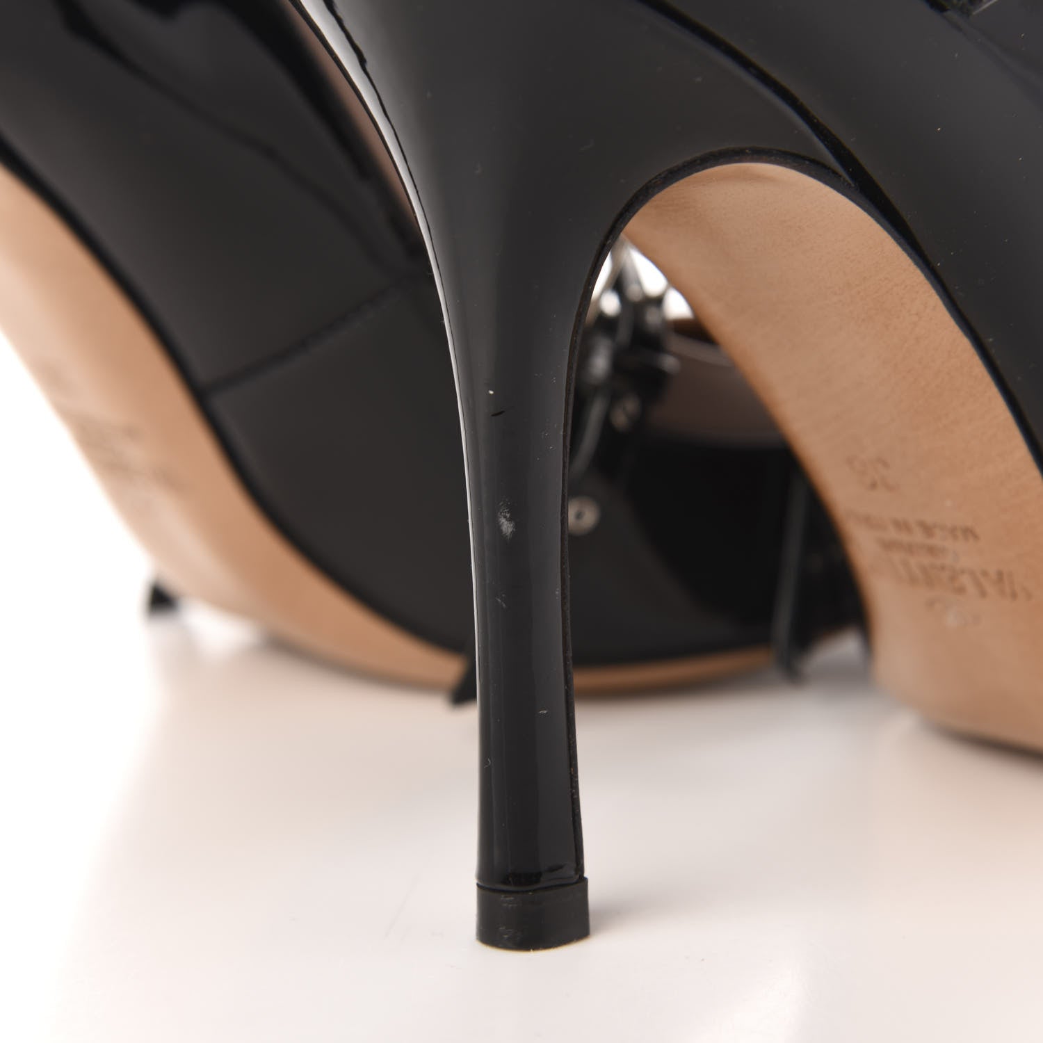 Valentino Garavani Patent Love Latch 100mm Pumps 36 Black Poudre 11 of 11