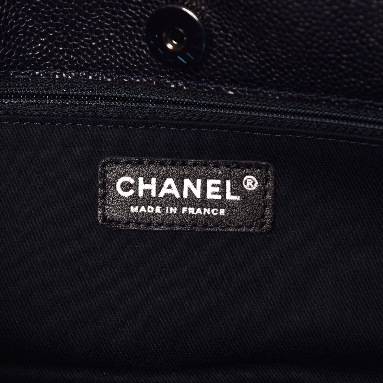 Chanel Grained Calfskin Medium Natural Beauty Messenger Navy Blue 6 of 9