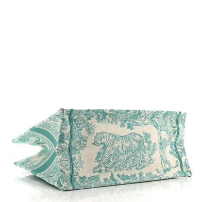 Christian Dior Canvas Embroidered Medium Dioriviera Toile De Jouy Book Tote Aquamarina 4 of 10