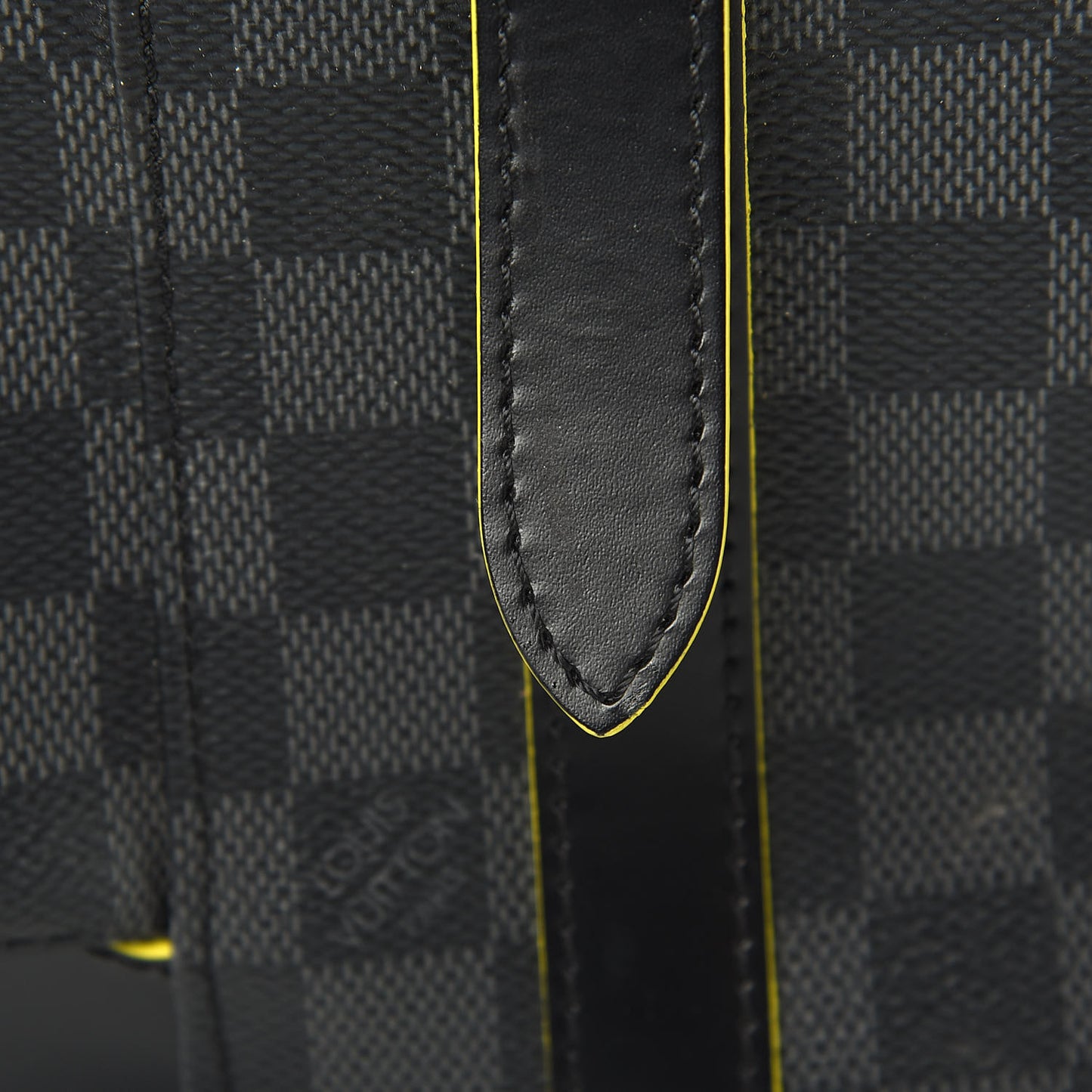Damier Graphite Christopher PM Green