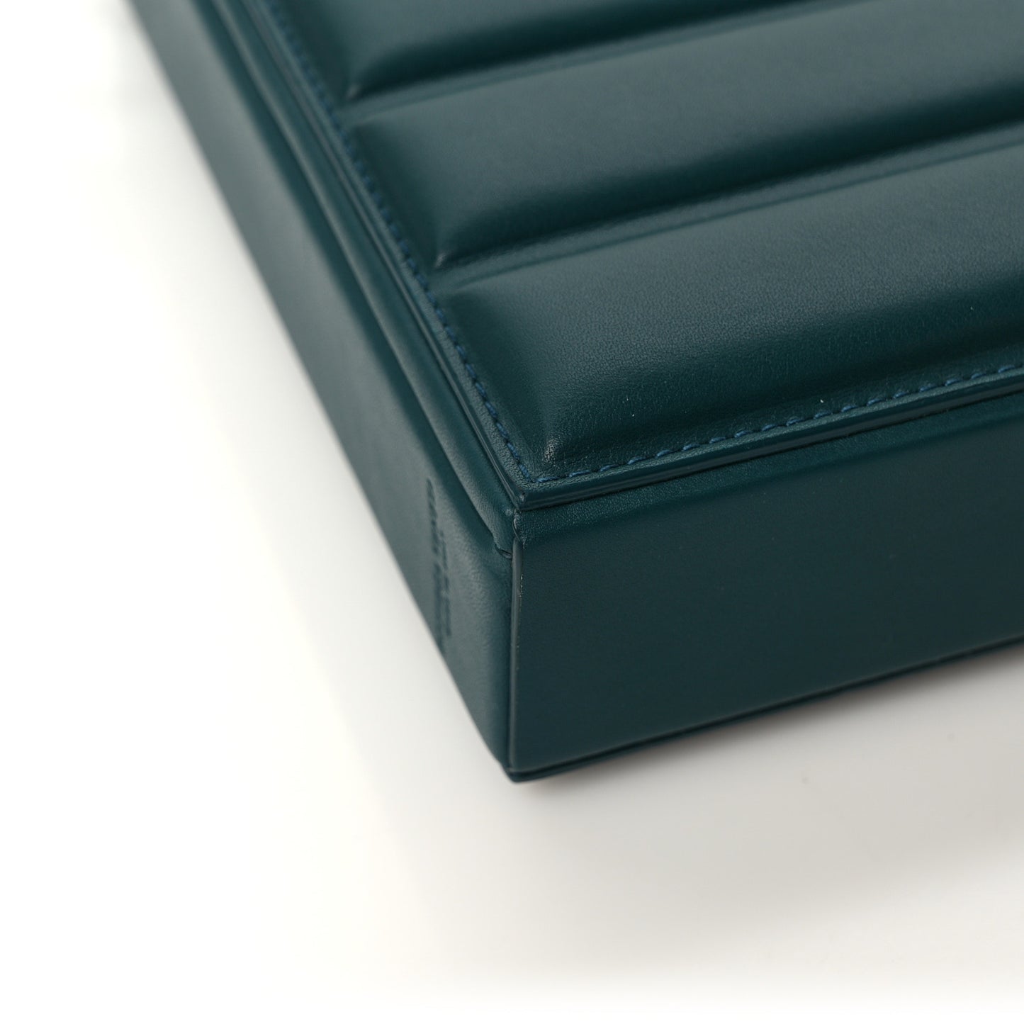 Butter Calfskin Messenger Ottanio