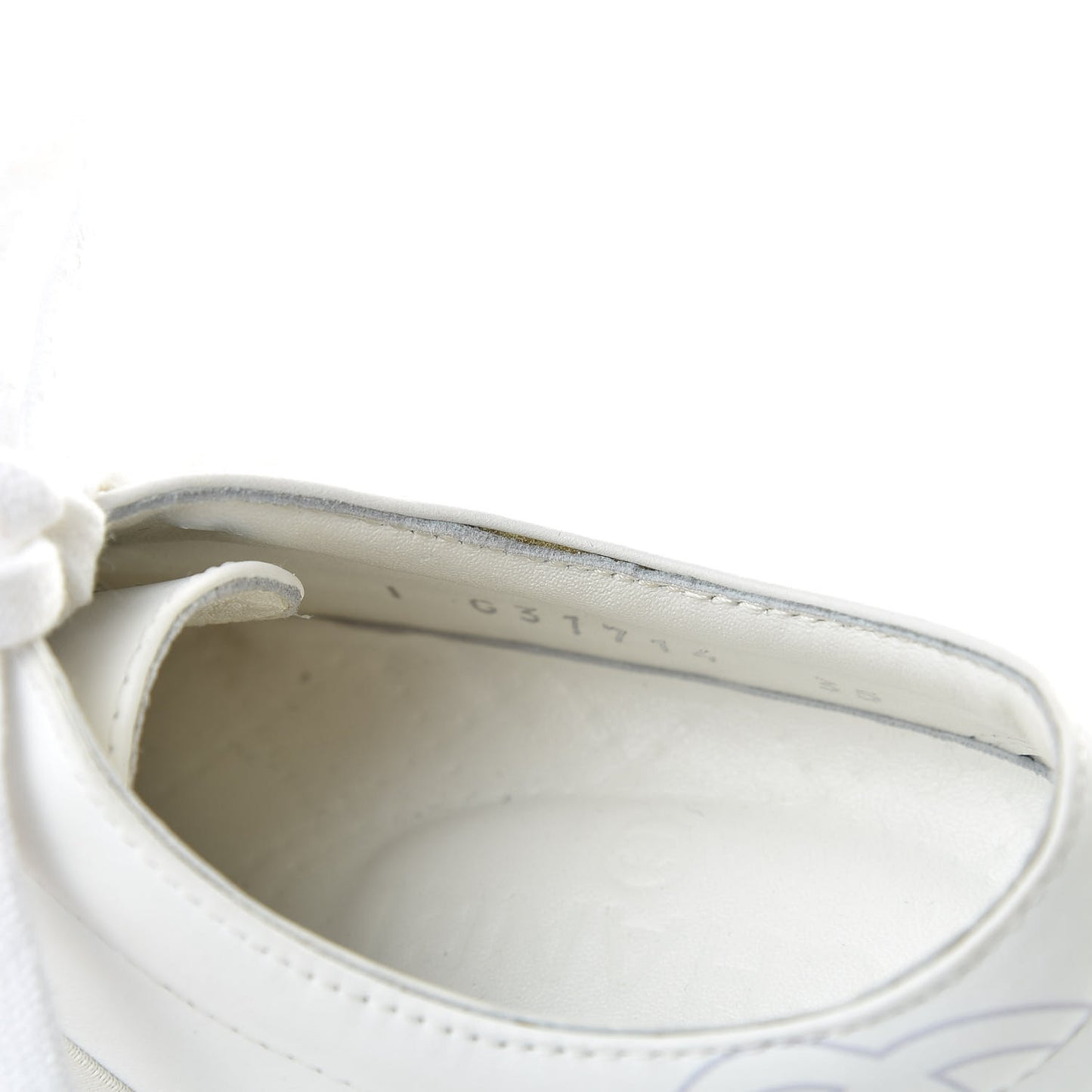 Calfskin Womens CC Sneakers 35 White