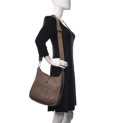 Hermes Taurillon Clemence Evelyne III PM Etoupe 2 of 16