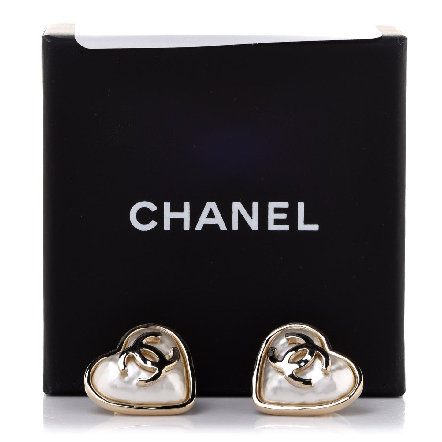 Pearl CC Heart Earrings Gold