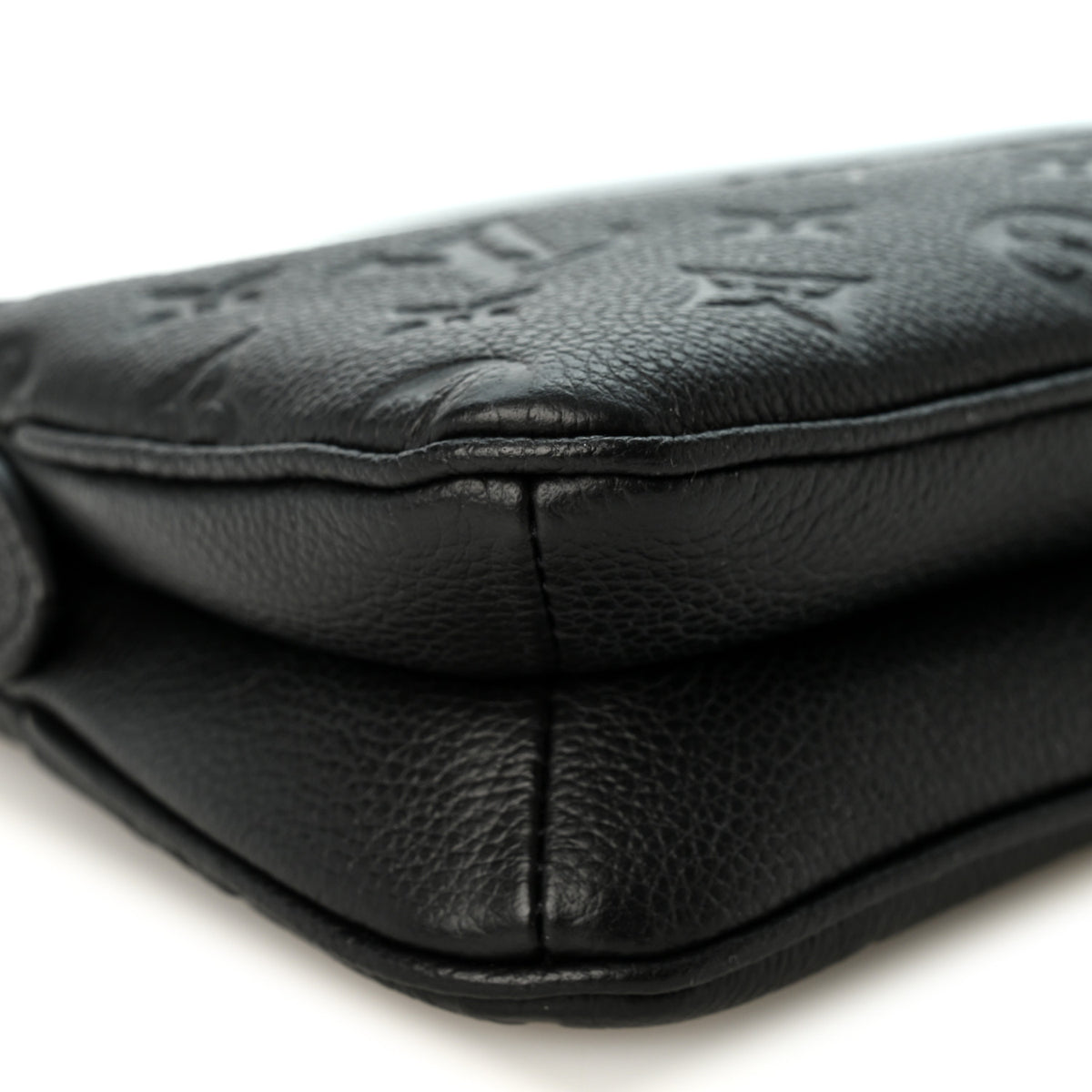 Empreinte Monogram Liv Pochette Black