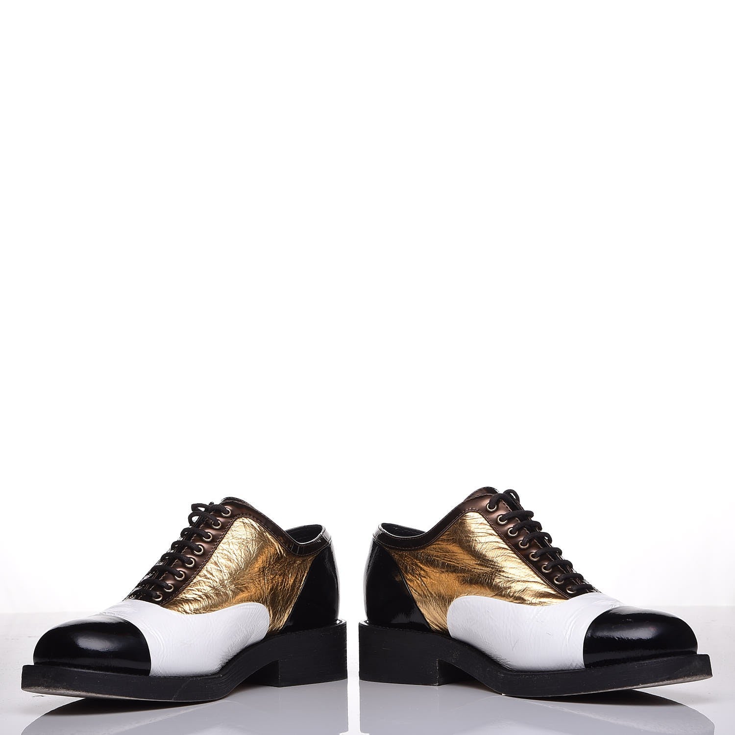 Chanel Crumpled Lambskin Patent CC Lace Up Oxfords 38 White Gold Black 5 of 10