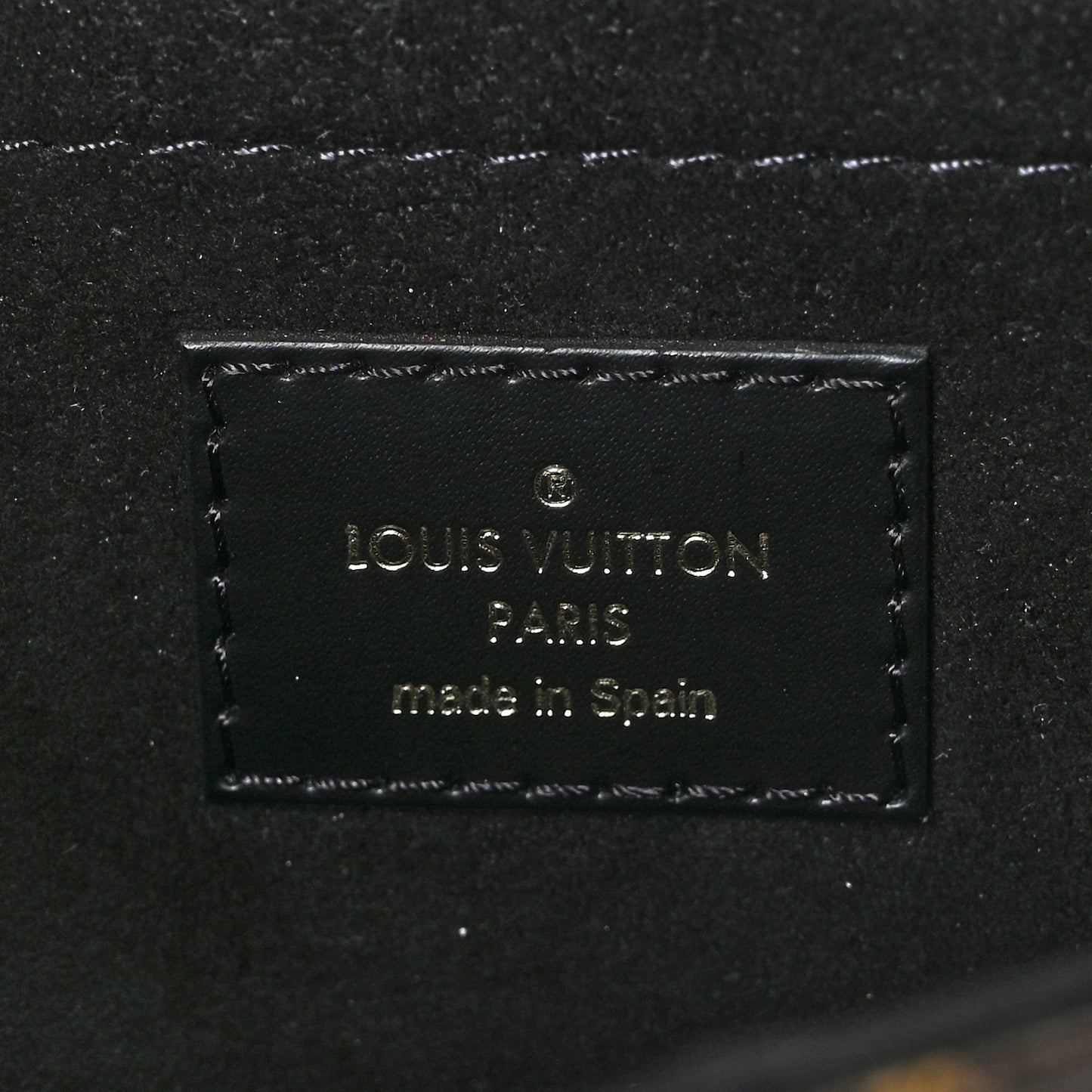 Epi Monogram Saint Michel Black