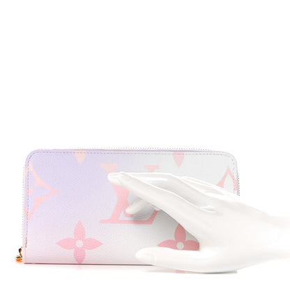 Louis Vuitton Monogram Giant Spring In The City Zippy Wallet Sunrise Pastel 2 of 9