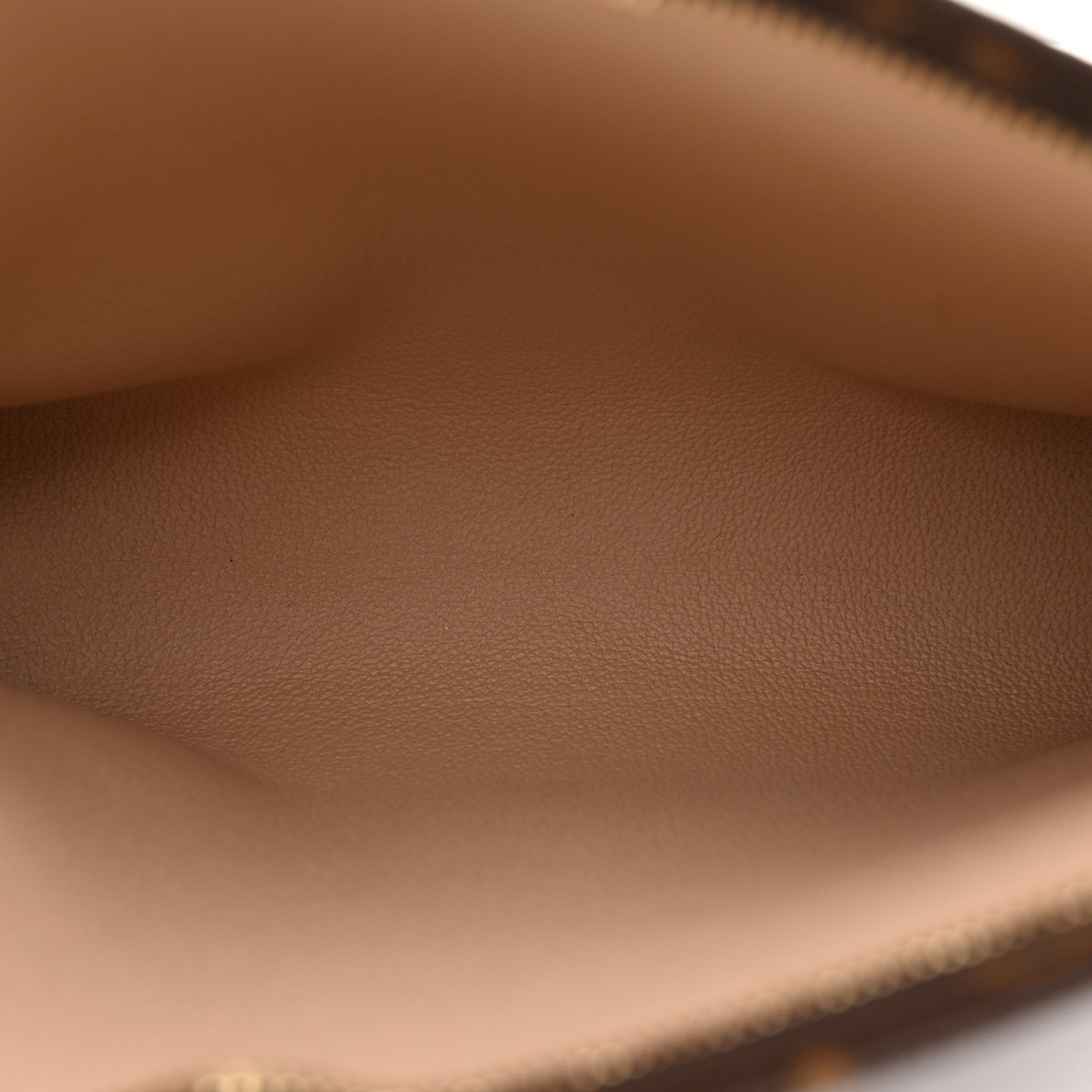 Louis Vuitton Monogram Toiletry Pouch 26 5 of 9