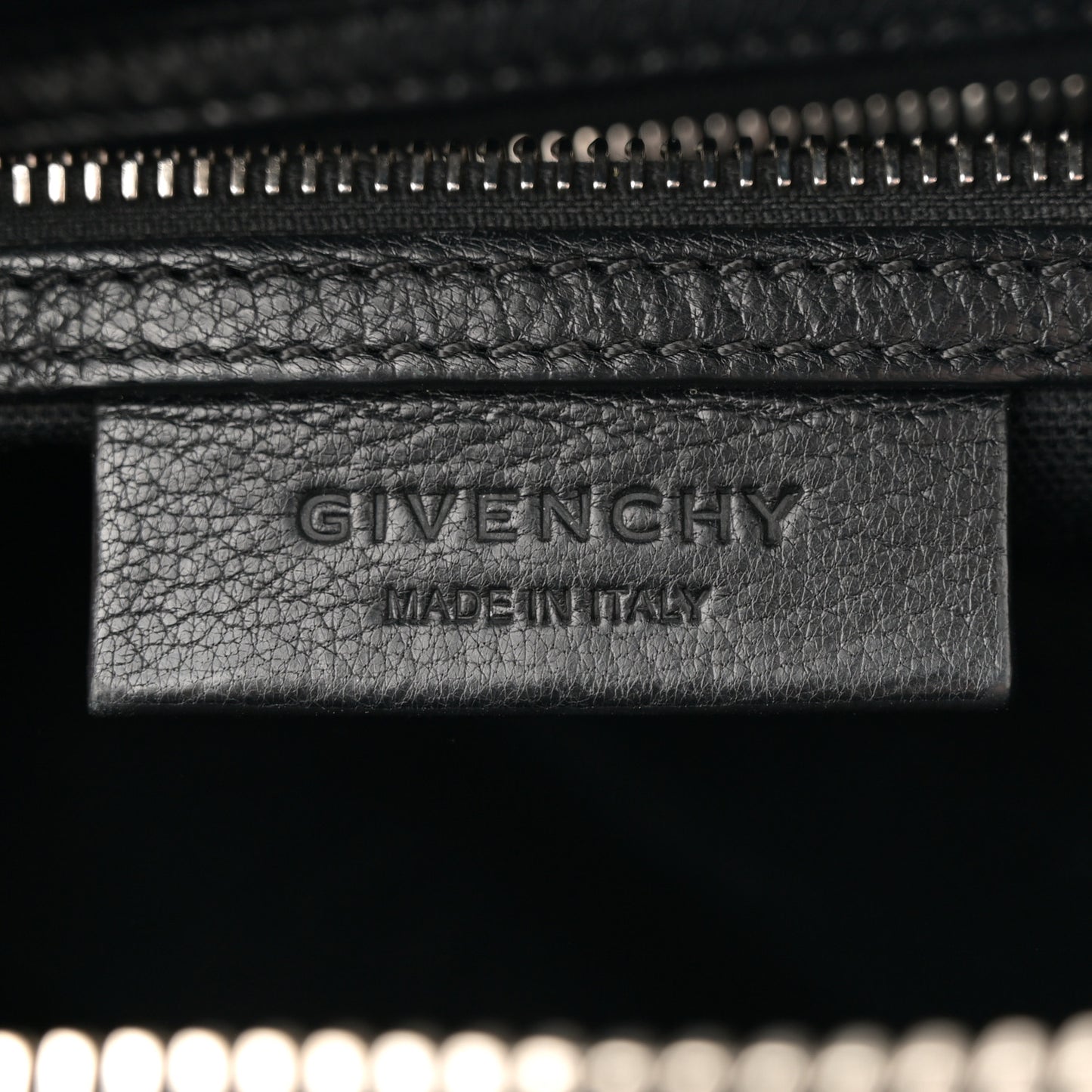 Sugar Goatskin Small Antigona Black