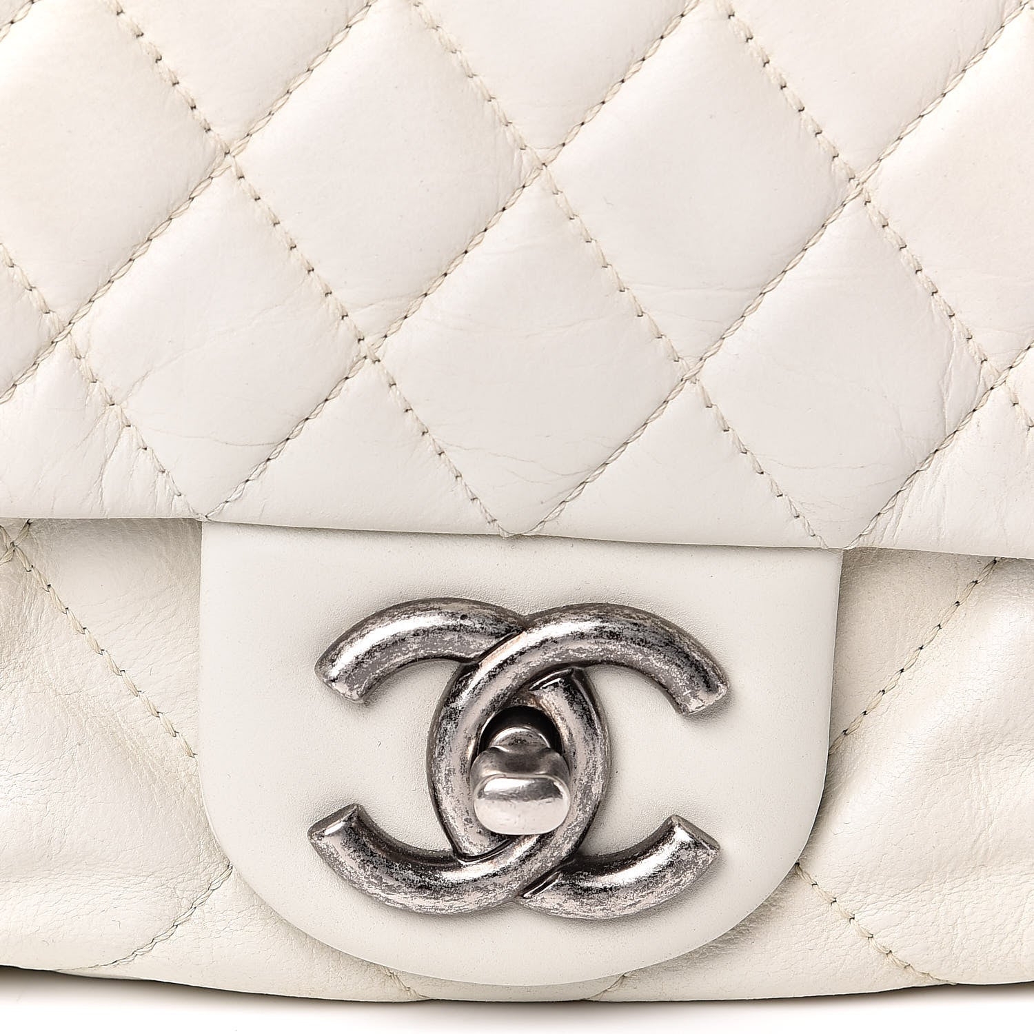 Chanel Calfskin Quilted East West Flap White 12 of 12