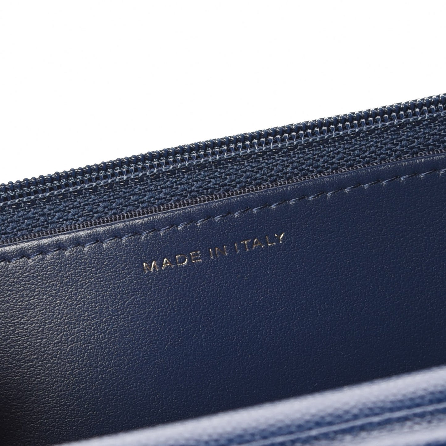 Caviar Quilted Wallet On Chain WOC Navy Blue