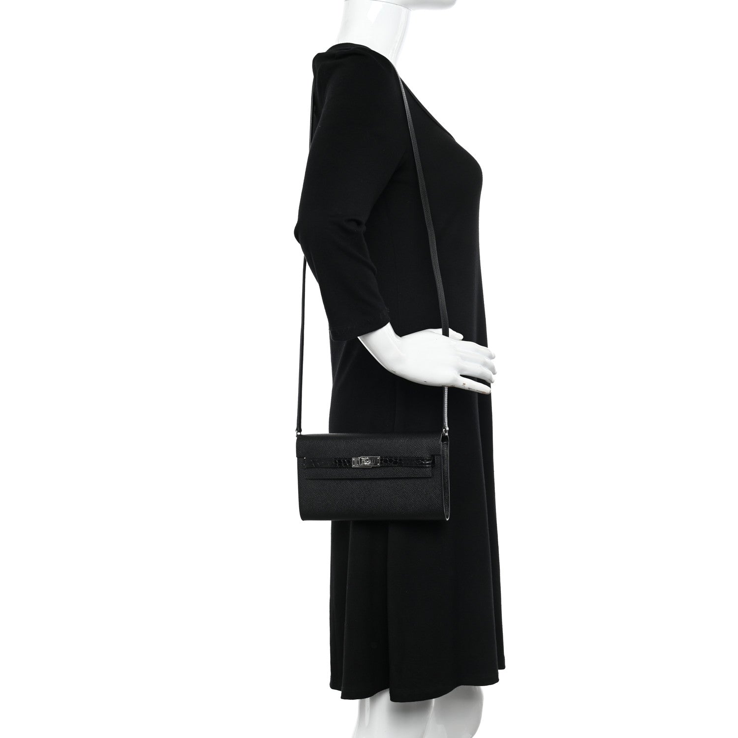 Hermes Epsom Matte Alligator Touch Kelly Wallet To Go Black 2 of 9