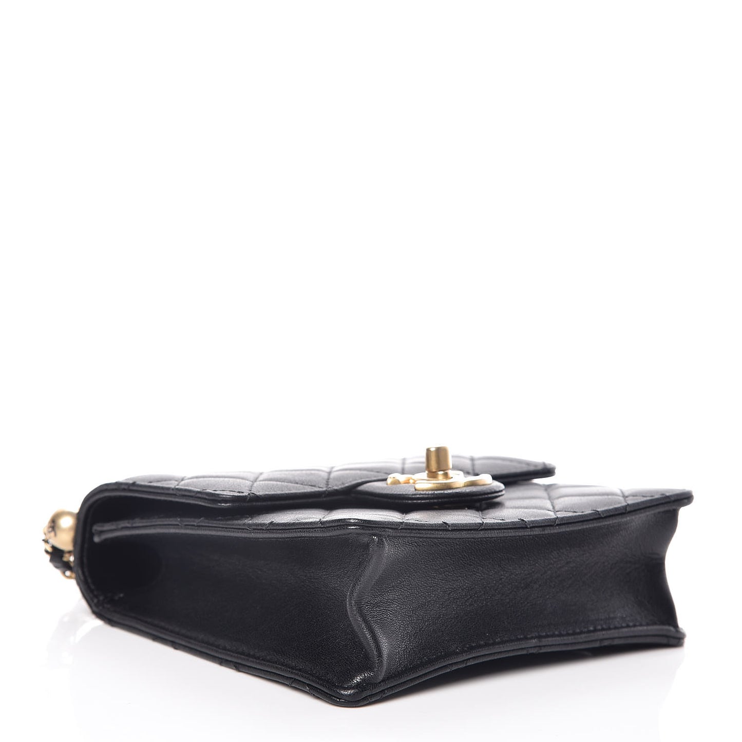Lambskin Quilted Chic Pearls Flap Black