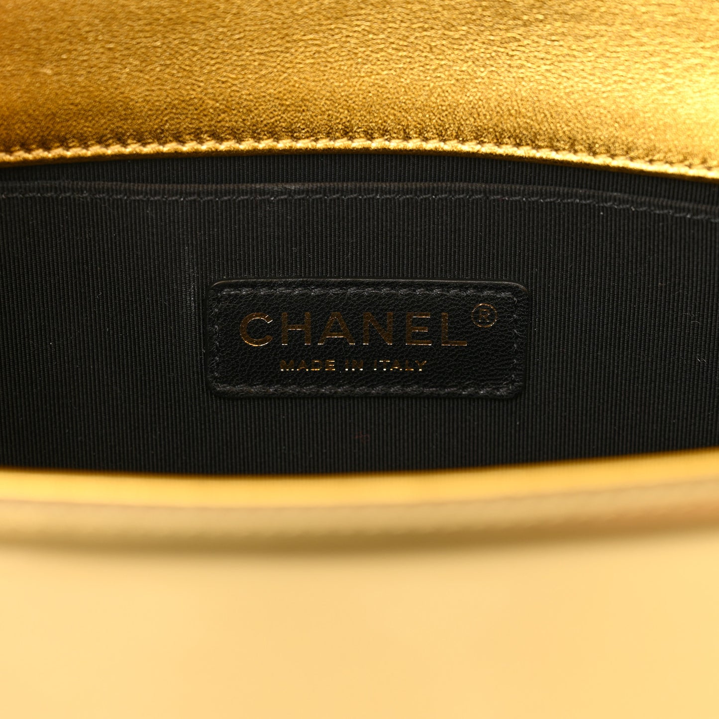 Metallic Patent Calfskin Quilted Medium Boy Flap Gold